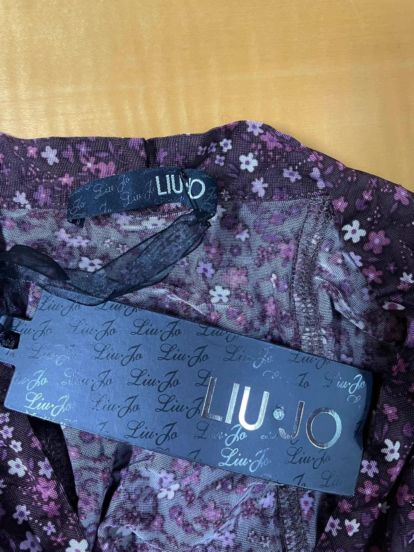 Liu Jo Liu Jo Floral Dress with Sequin Embellishments Ｑ21 Size M / US 6-8 / IT 42-44 - 8 Thumbnail