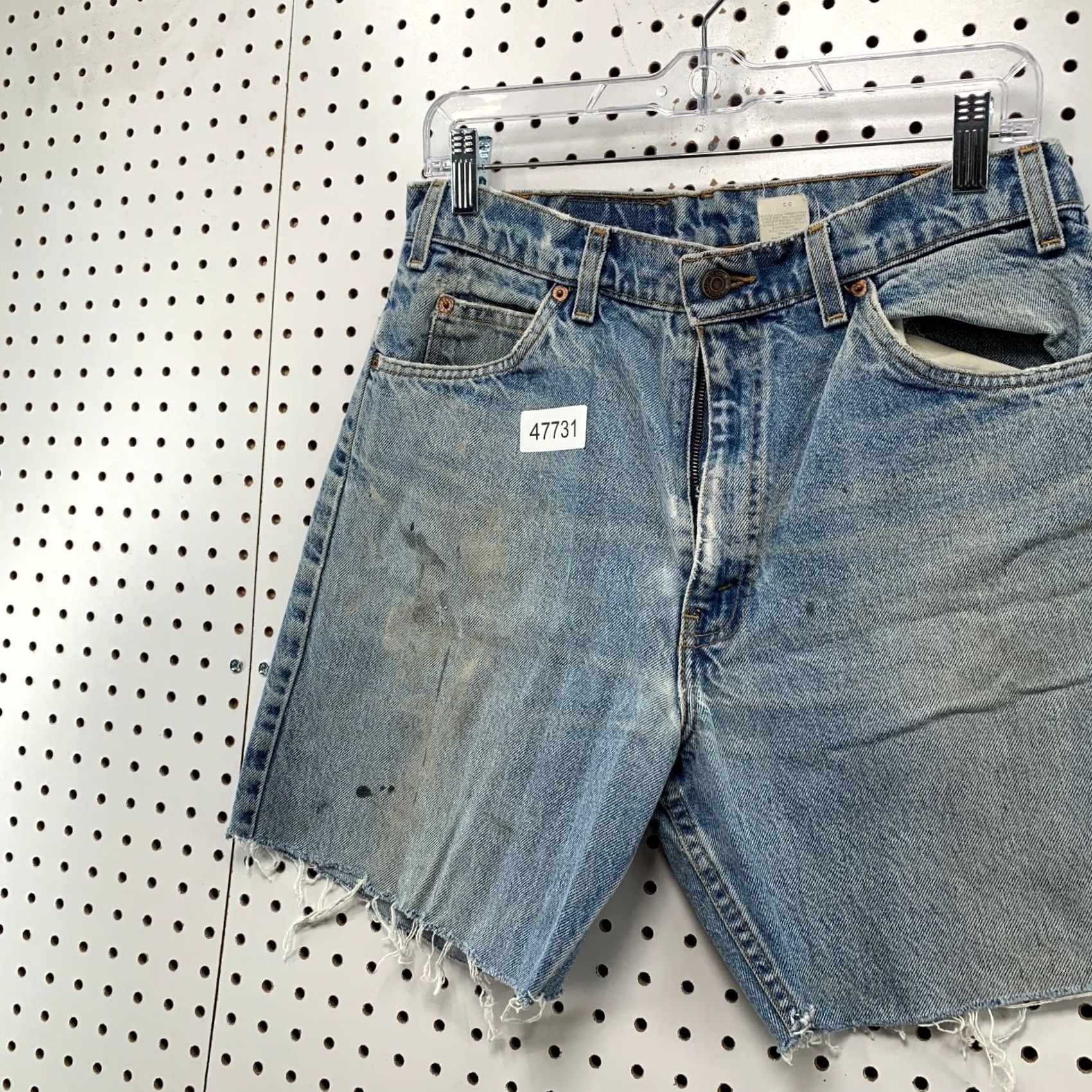 Levi's VINTAGE Levi's 550 Denim Shorts Men 30x7 Tag 34 Blue Orange Tab Cut Off Jean USA Bermuda Shorts Men 34 Blue 90s Mens Size US 34 / EU 50 - 7 Thumbnail