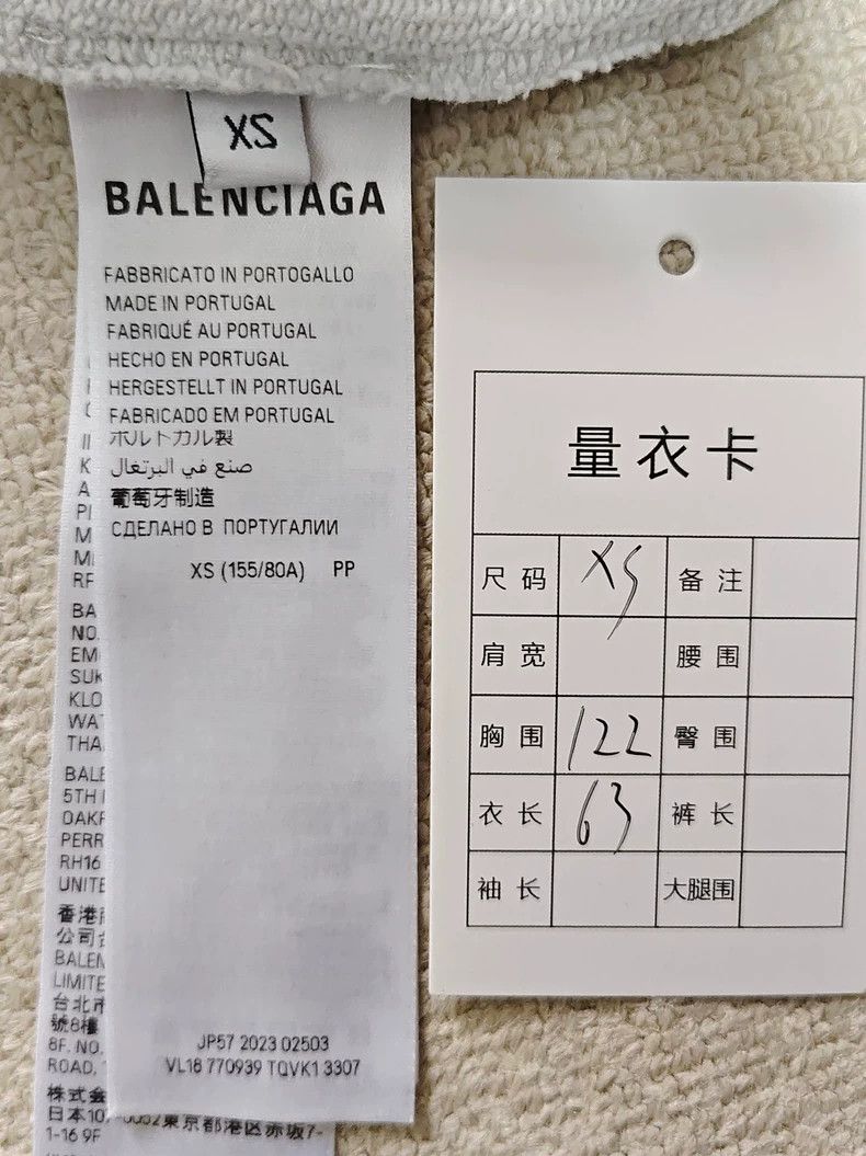 Balenciaga Balenciaga 24fw burnt mud stained tattoo sketch zippered ho Size US XS / EU 42 / 0 - 6 Thumbnail
