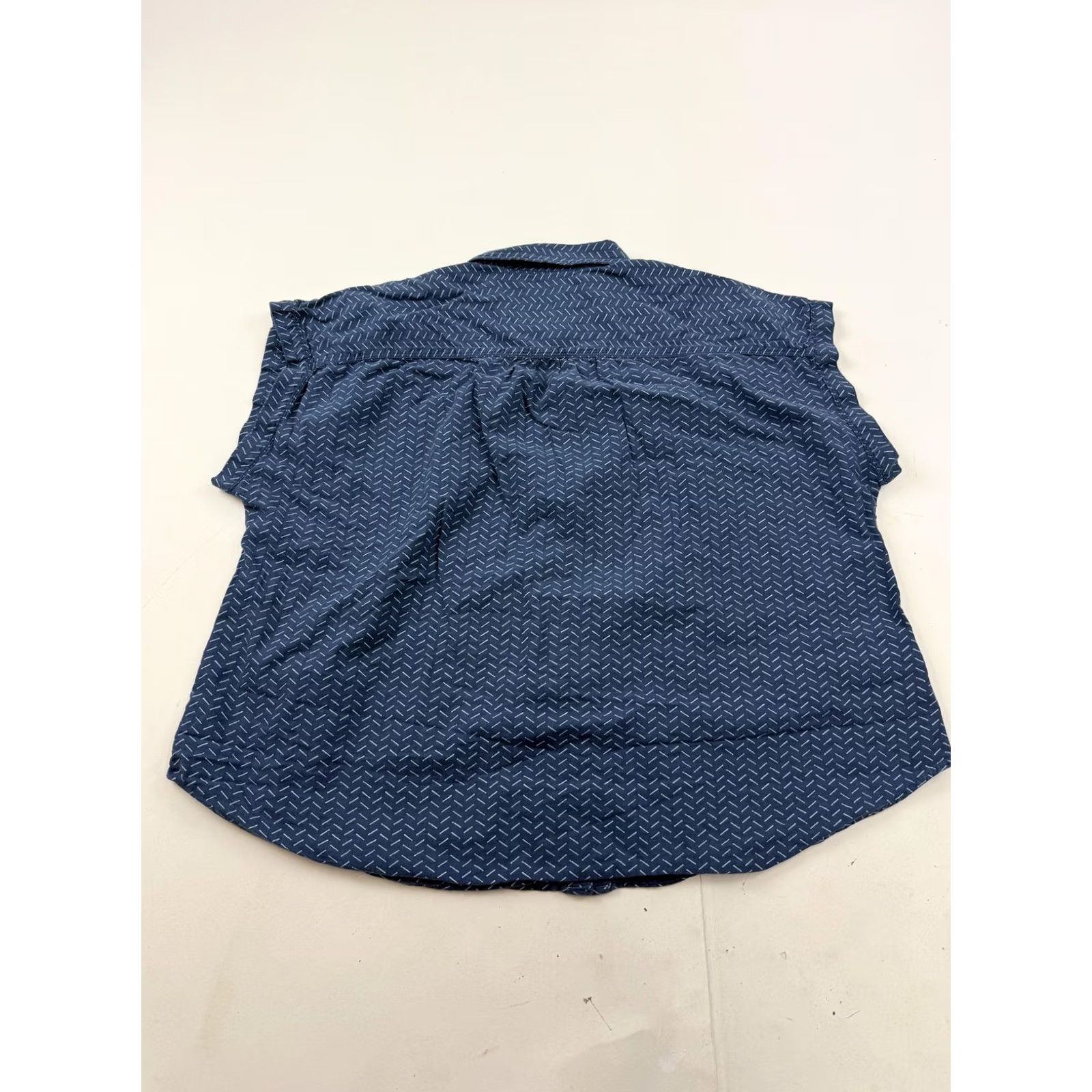 Eddie Bauer VINTAGE Eddie Bauer Shirt Womens XL Blue Geometric Print Button Front Cap Sleeve Top Size XL / US 12-14 / IT 48-50 - 7 Thumbnail