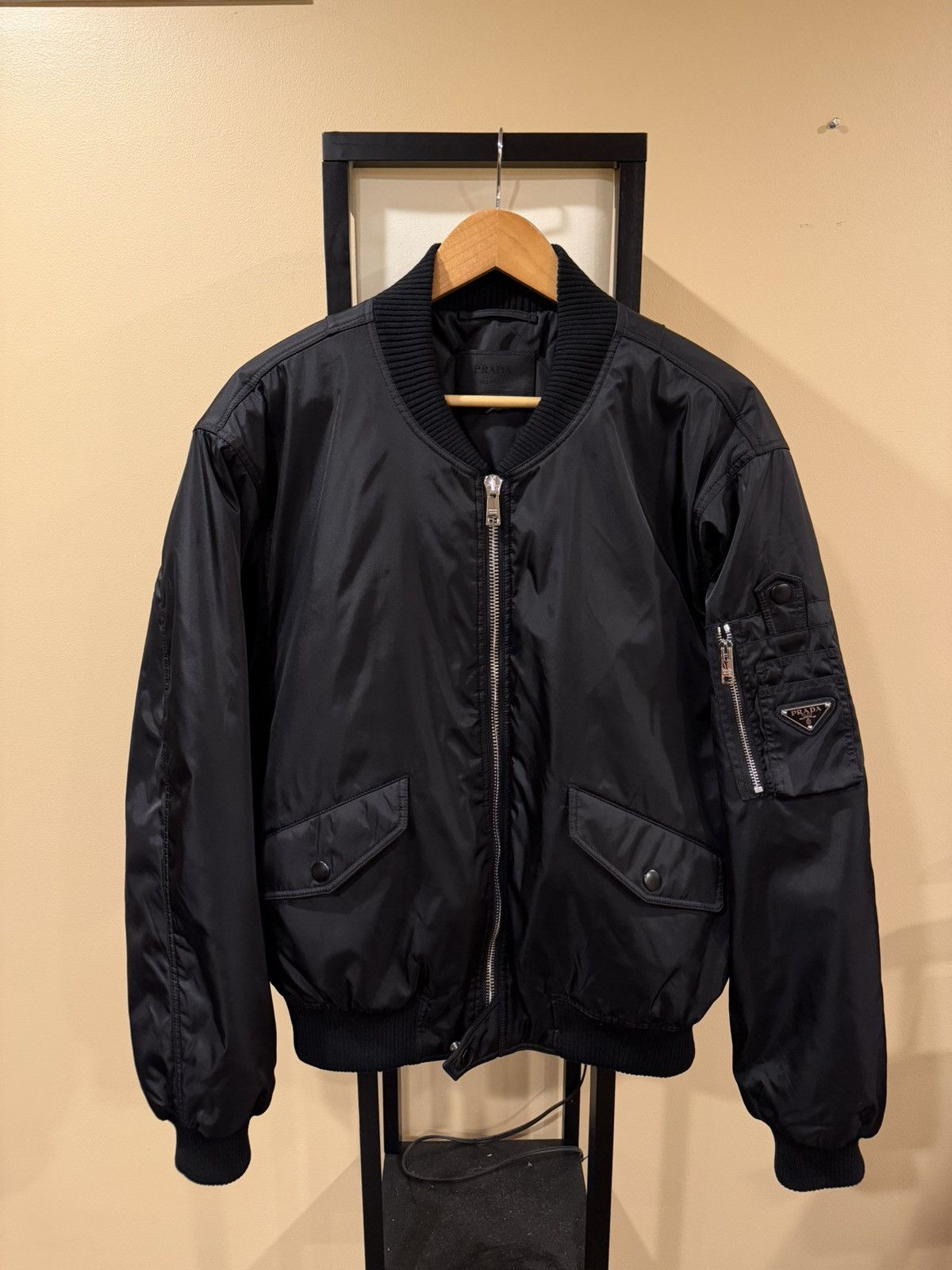 Prada Prada Re-Nylon Triangle Logo Black Bomber Jacket Size US M / EU 48-50 / 2 - 3 Thumbnail