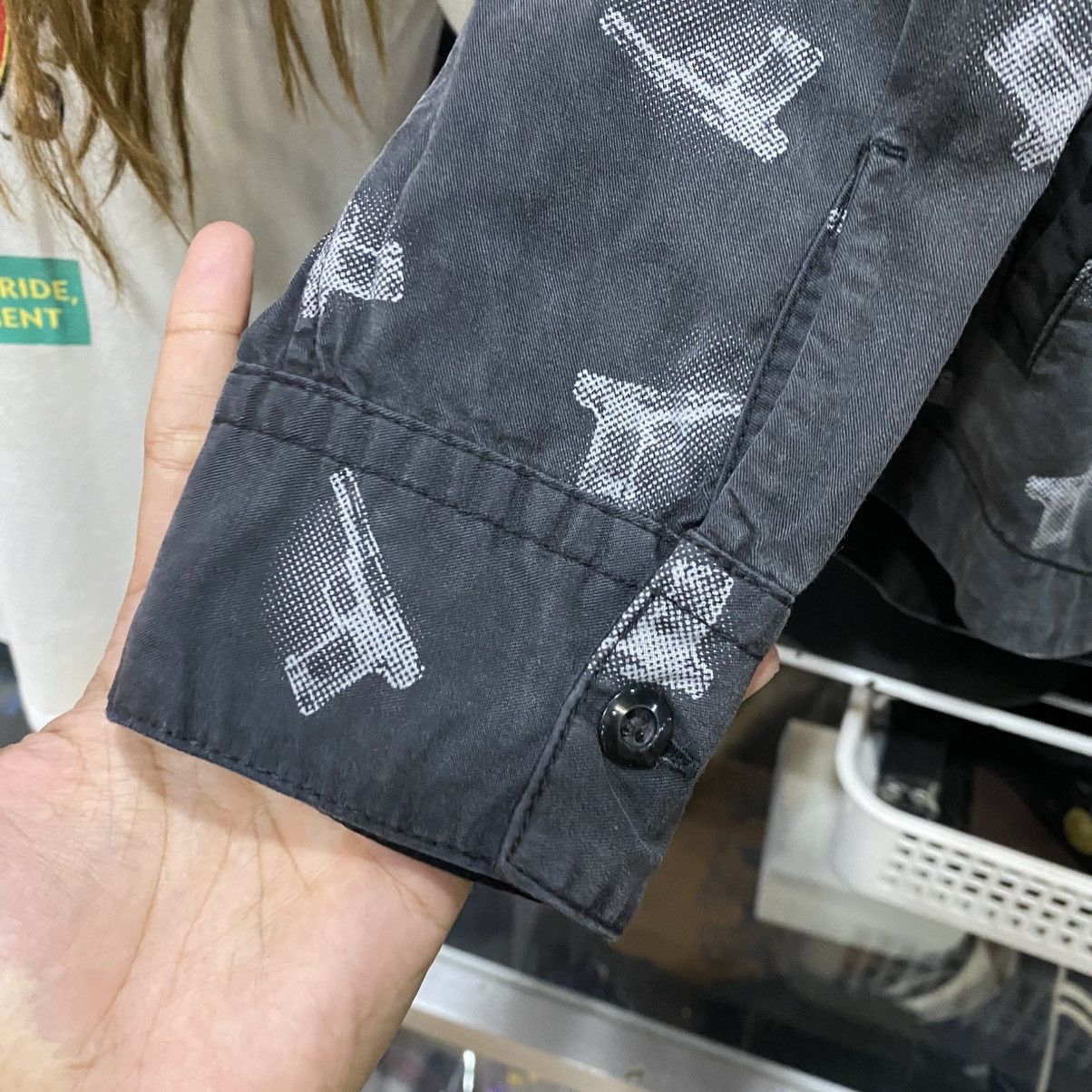 Takeo Kikuchi Takeo Kikuchi Glock FullPrint Longsleeve Shirt Zipper Jacket Size US L / EU 52-54 / 3 - 7 Thumbnail