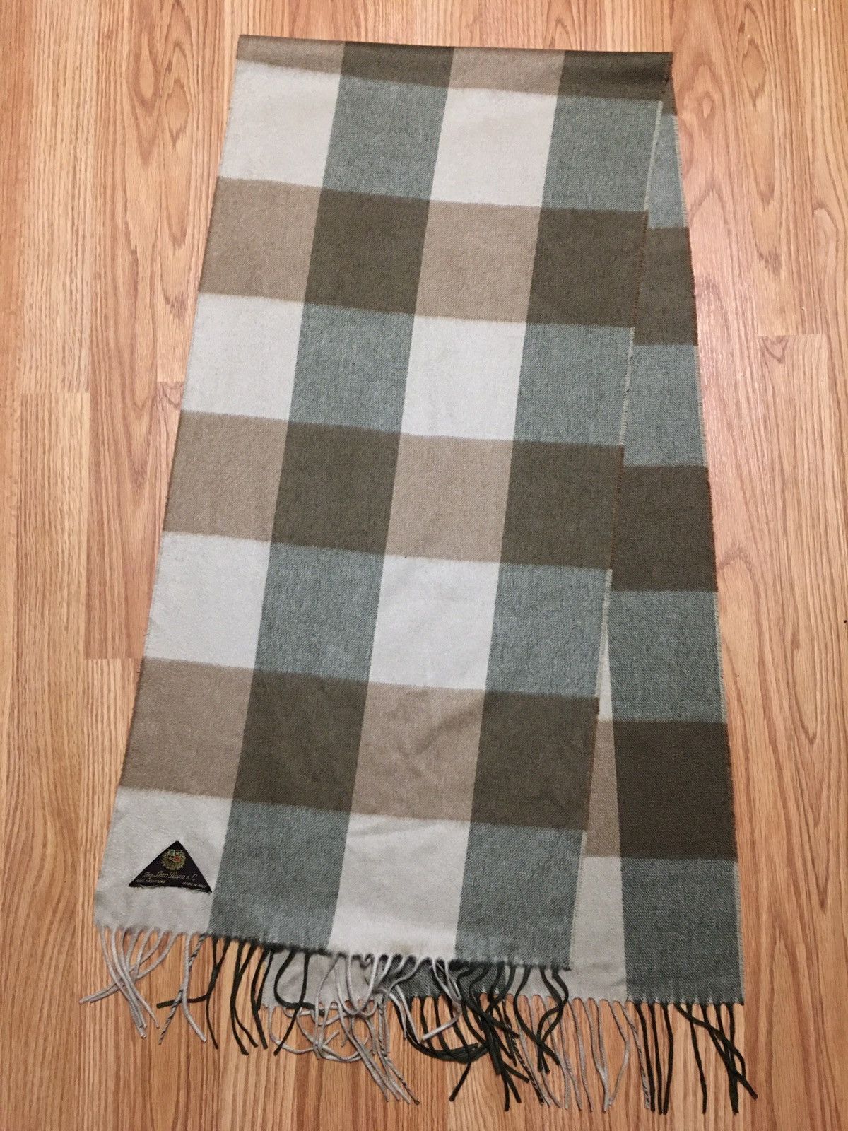 Loro Piana Loro Piana Cashmere Checked Large Scarf Shawl Size ONE SIZE - 3 Thumbnail