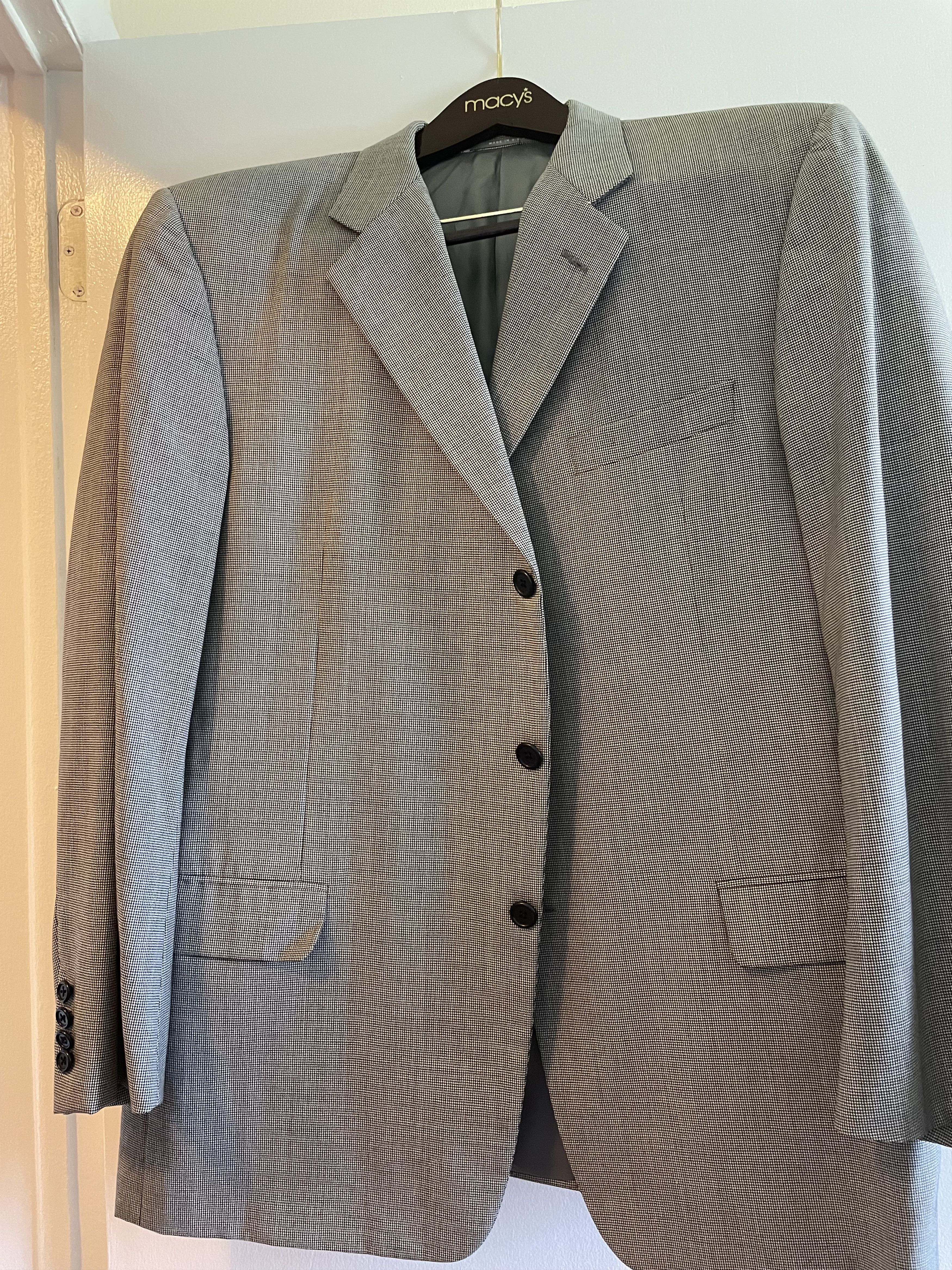 Hickey Freeman Houndstooth Suit Size 44R - 2 Thumbnail