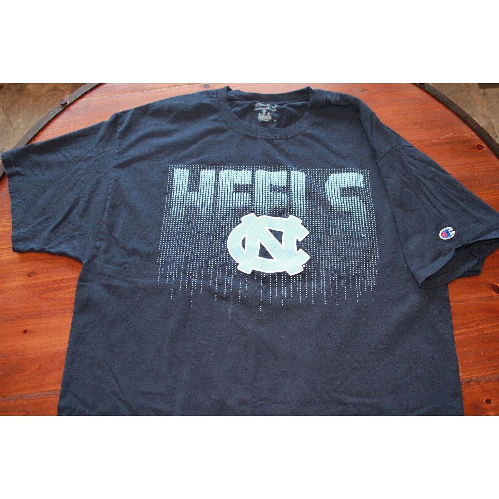 Champion Champion NCAA Football North Carolina Tar Heels XL Tee Blue Size US XL / EU 56 / 4 - 1 Thumbnail