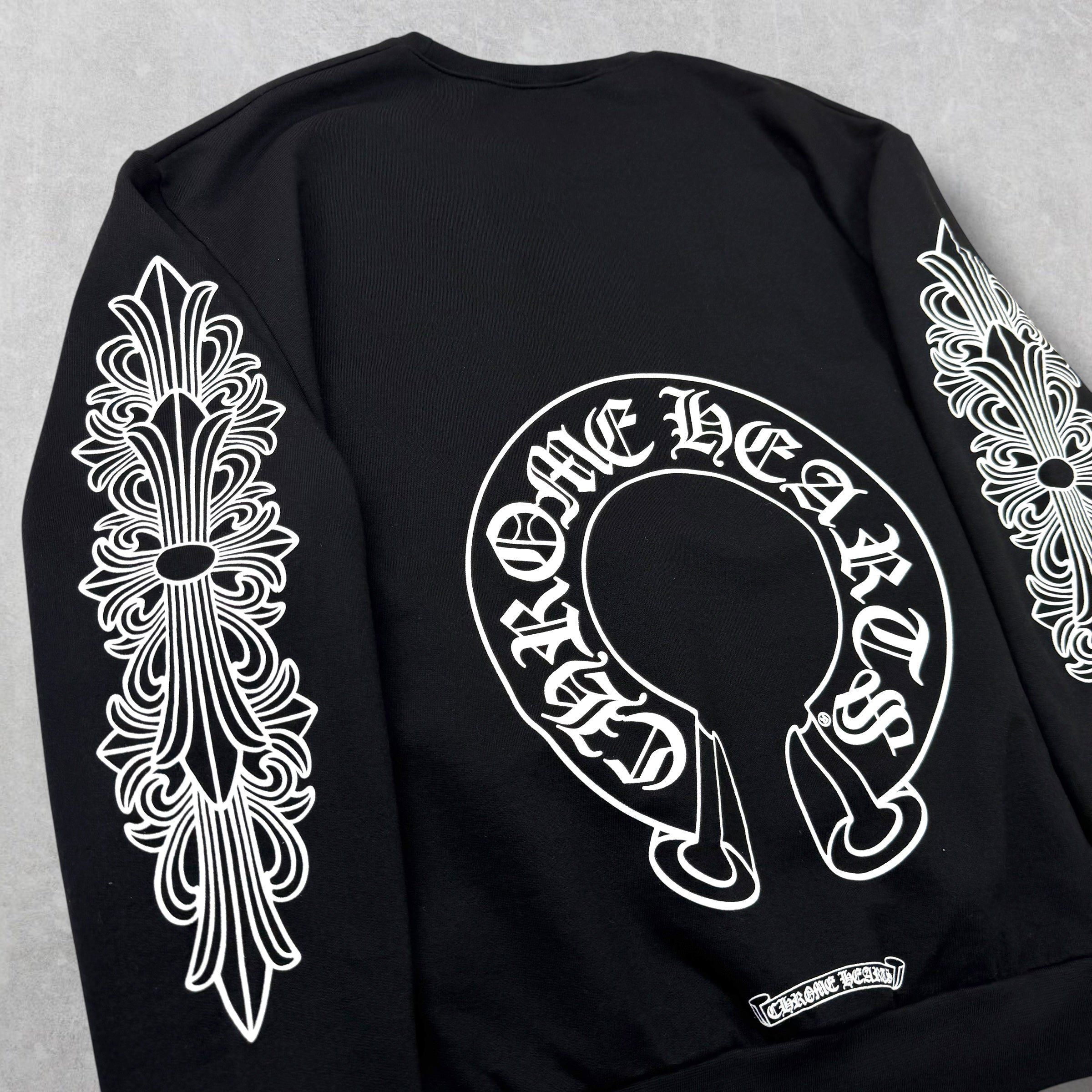 Chrome Hearts Chrome Hearts Horseshoe Floral Crewneck Black L Size US L / EU 52-54 / 3 - 6 Thumbnail