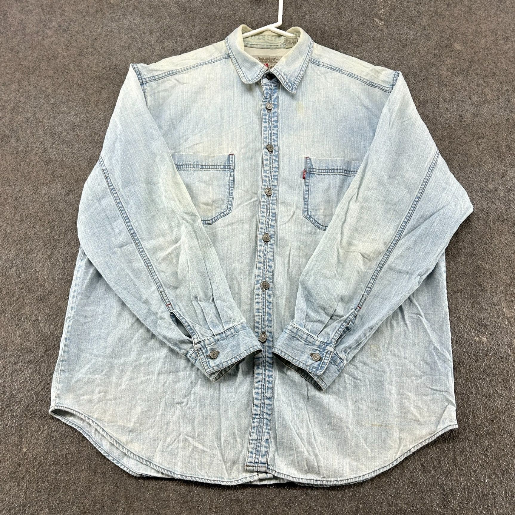 Levi's VINTAGE Levi's Shirt Mens XL Blue Button-Up Long Sleeve Light Wash Pearl Snaps 90s Western Collared Denim Cotton Size US XL / EU 56 / 4 - 2 Thumbnail