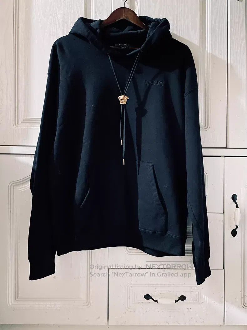 Versace Versace Vasach's embroidered sweatshirt Size US XL / EU 56 / 4 - 1 Thumbnail