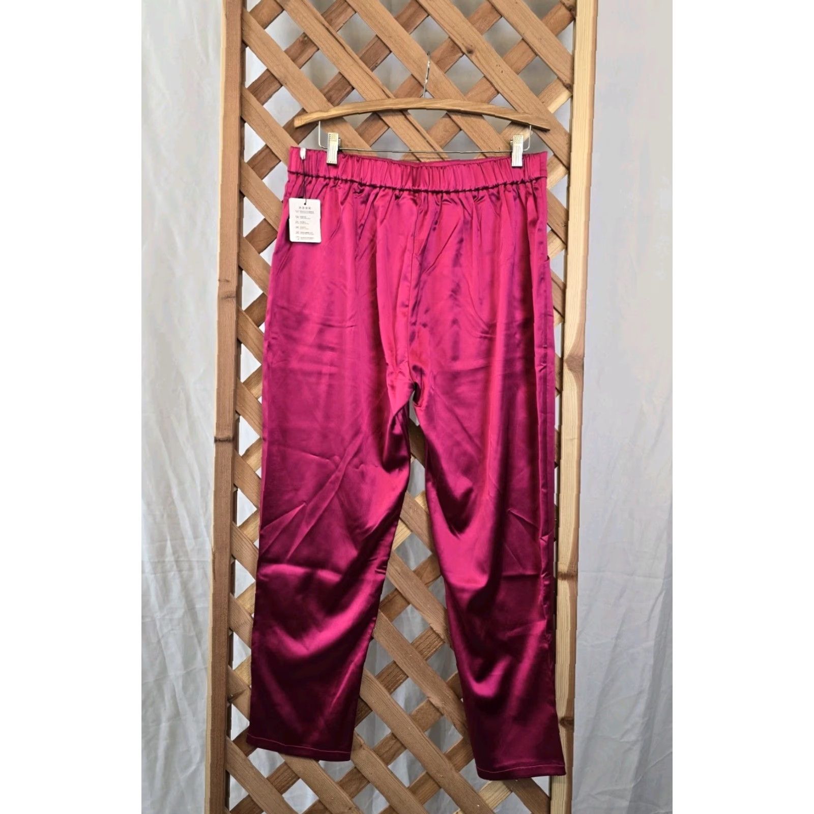 Pinko NWT Women’s Silky Satin Dressy Casual Elastic Waist Pants - Pink - 2XL - Unbranded - Polyester Spandex - Satin - Solid - Pull On - Size 2XL - Women Size 40" / US 18 - 6 Thumbnail
