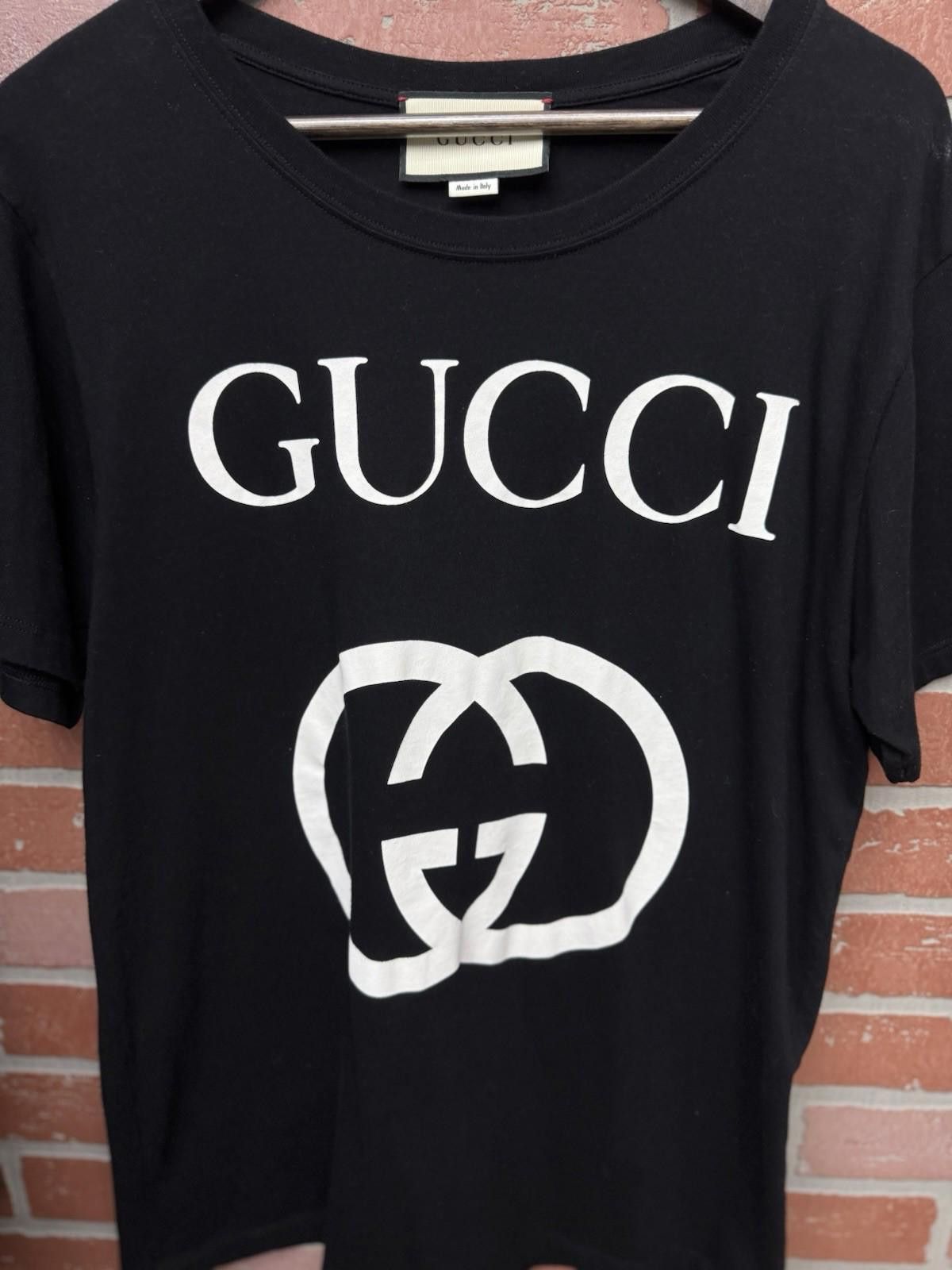 Gucci Gucci Black White Logo T-Shirt Small Pre Owned Ripped Tags Size US S / EU 44-46 / 1 - 5 Thumbnail