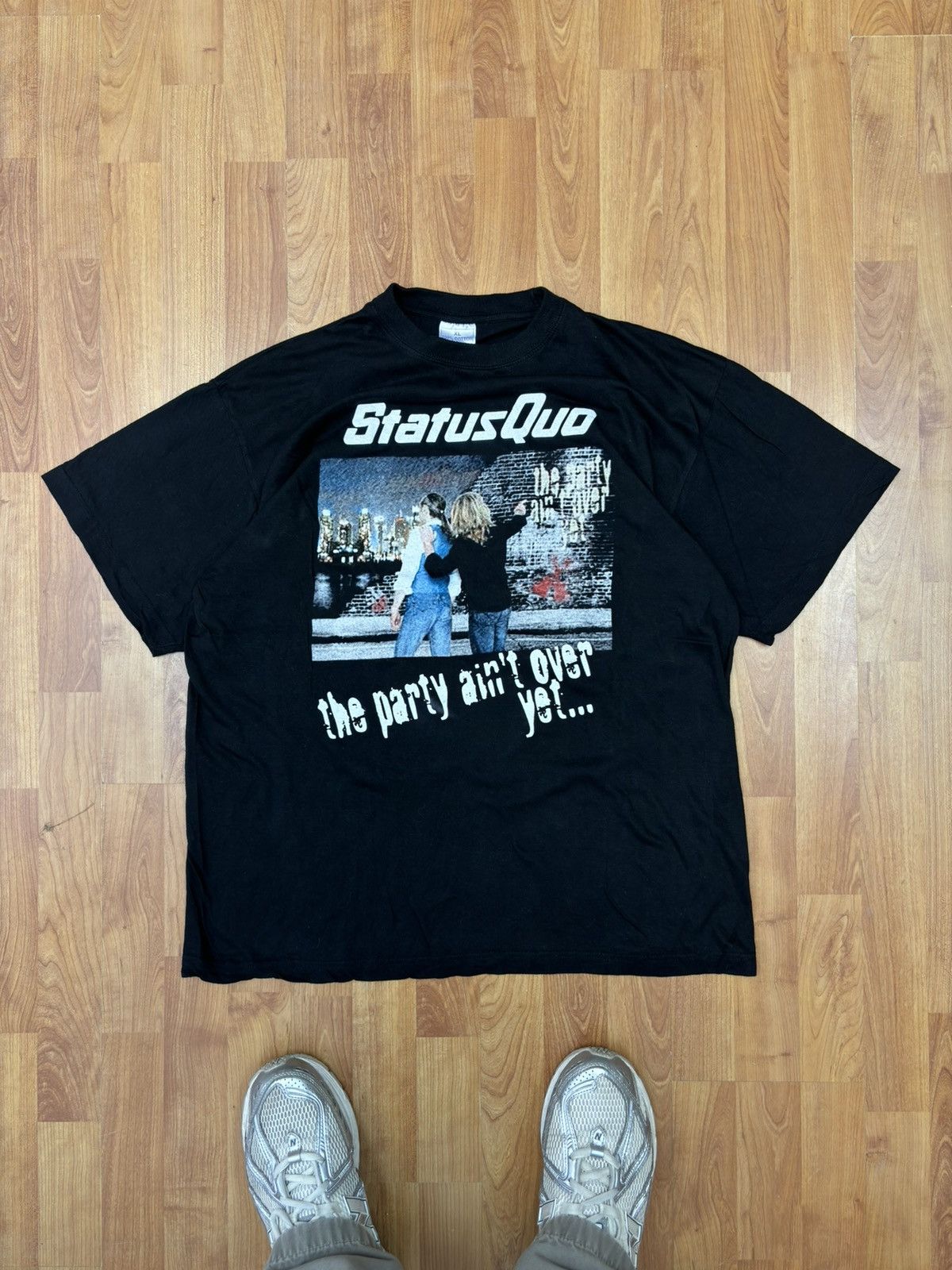 Band Tees × Vintage Vintage Status Quo 90s World Tour T- Shirt Rock Rare Size US XL / EU 56 / 4 - 4 Thumbnail