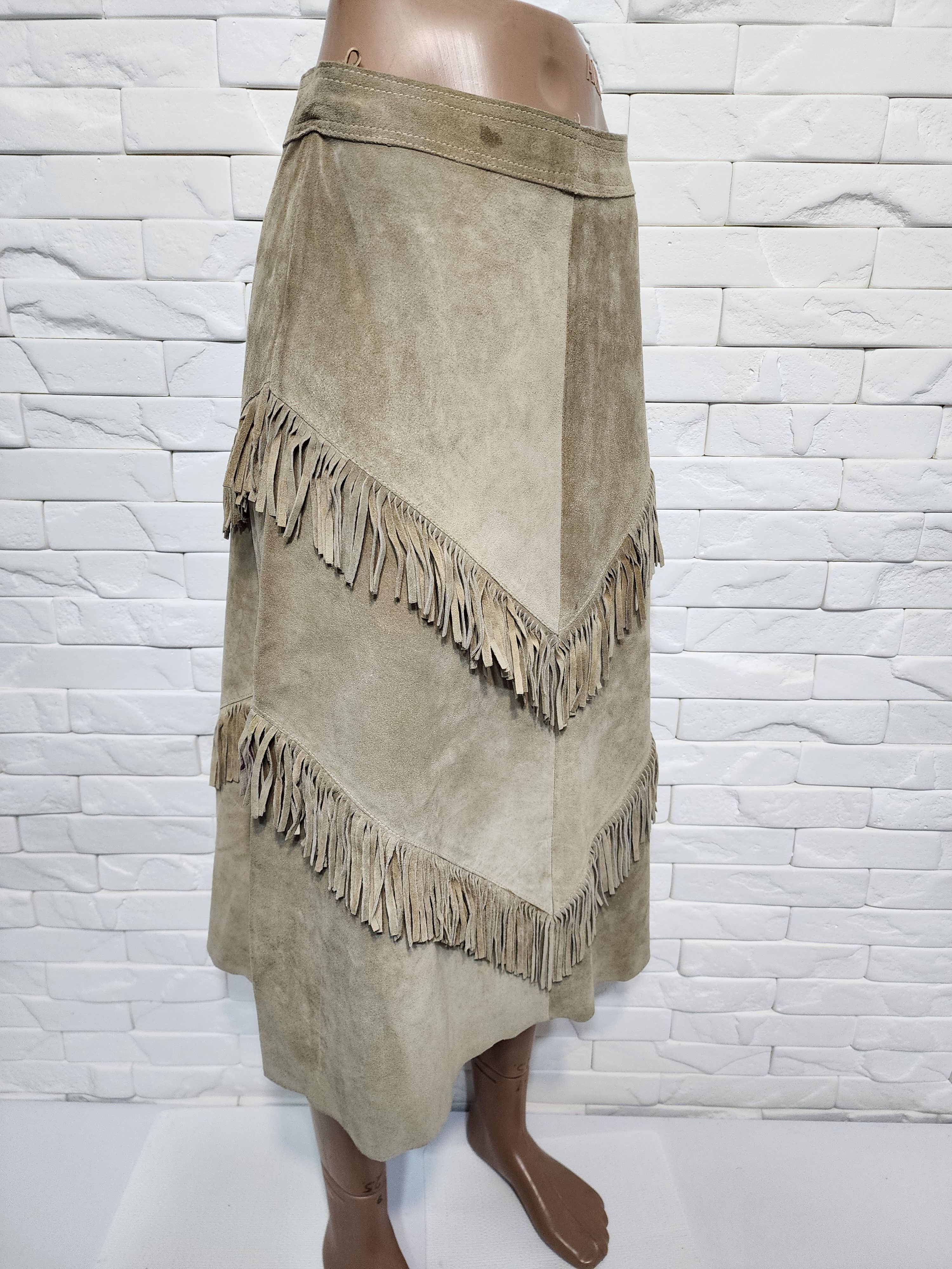 Genuine Leather Beige Suede Leather Skirt: Size 26" / US 2 / IT 38 - 2 Thumbnail