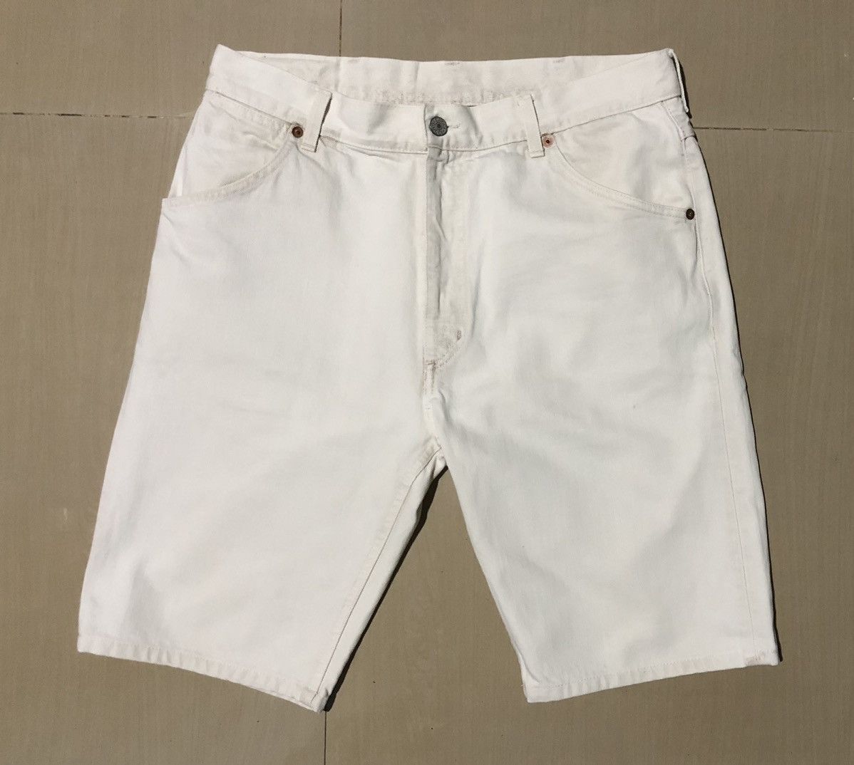 Gucci gucci denim white short pants Size US 32 / EU 48 - 1 Thumbnail