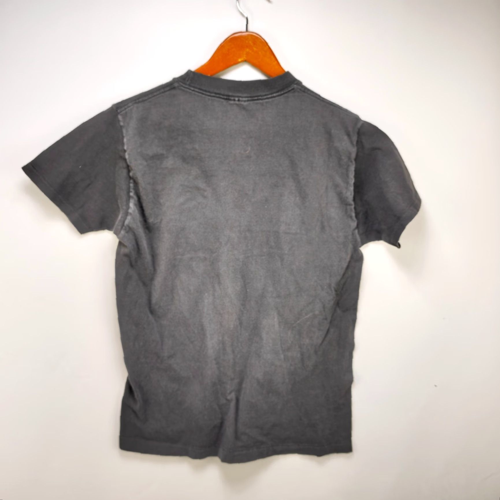 Vintage VINTAGE The Beatles Band T Shirt Men M Black Cotton Knit Crew Neck Short Sleeve 100% Sun Faded Size US M / EU 48-50 / 2 - 7 Thumbnail