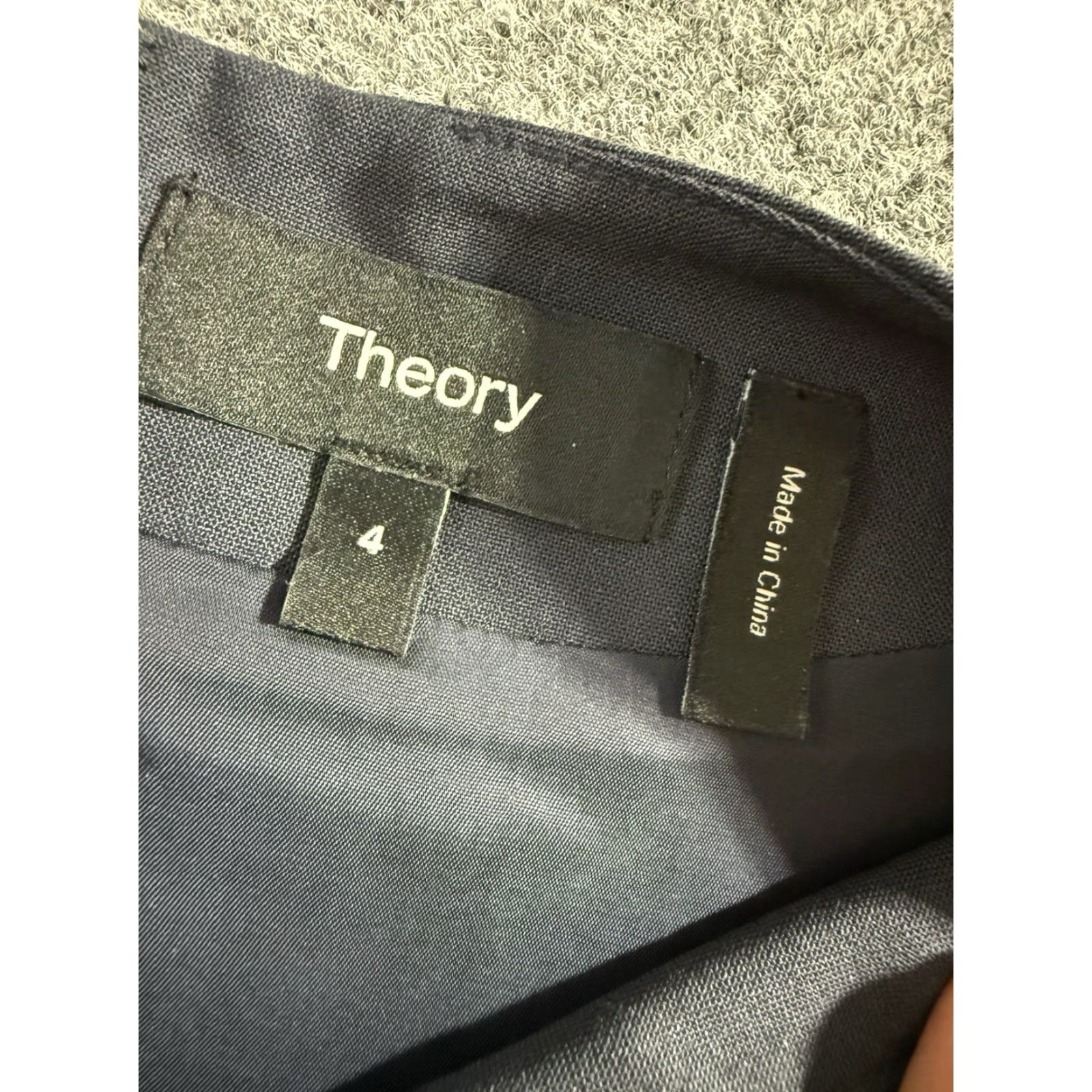 Theory Theory Sheath Dress In Good Wool Short Sleeve Navy Blue Womens Size 4 Size 27" / US 4 / IT 40 - 3 Thumbnail