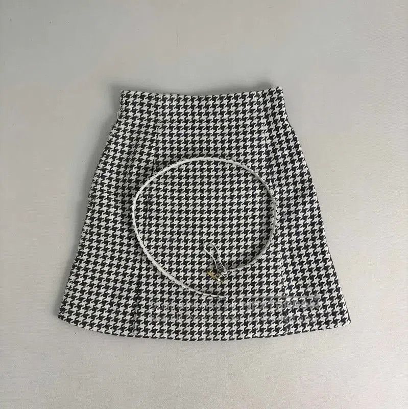 Dior Dior Black Cotton Women's Skirt . Size 22" - 1 Thumbnail