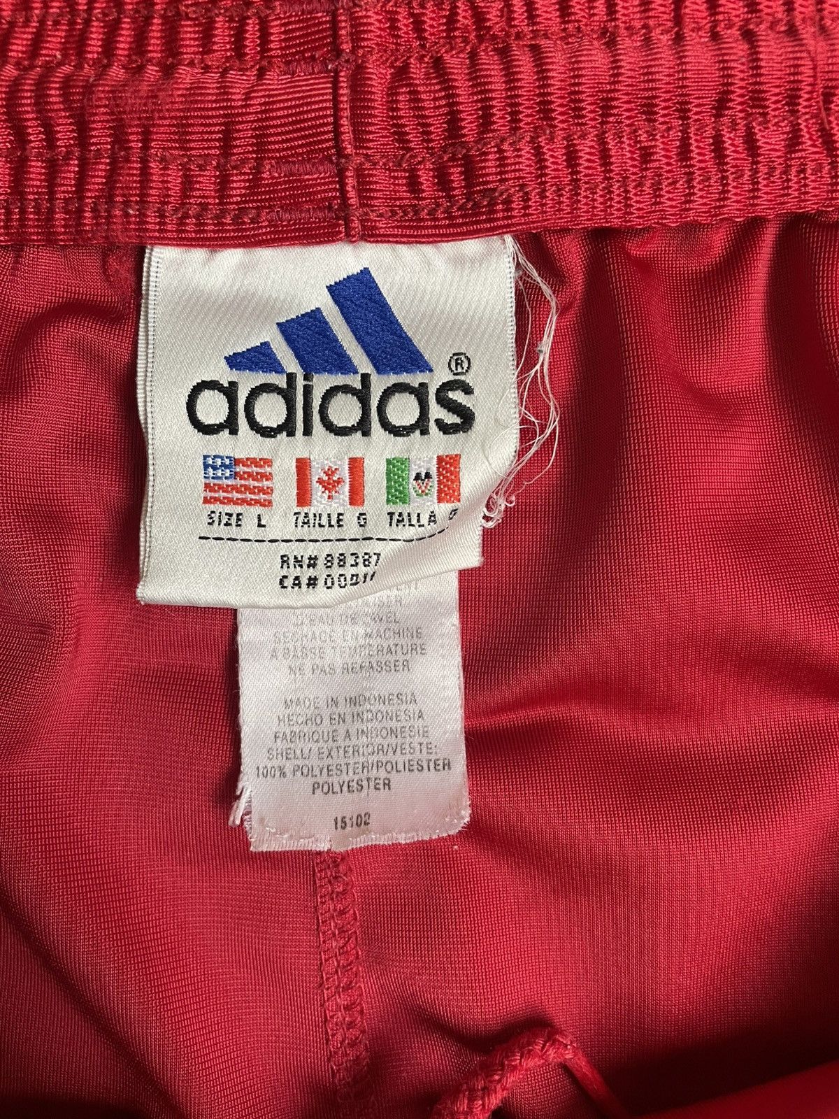 Adidas Vintage 90s Adidas Shorts Size Large Size US 36 / EU 52 - 4 Thumbnail