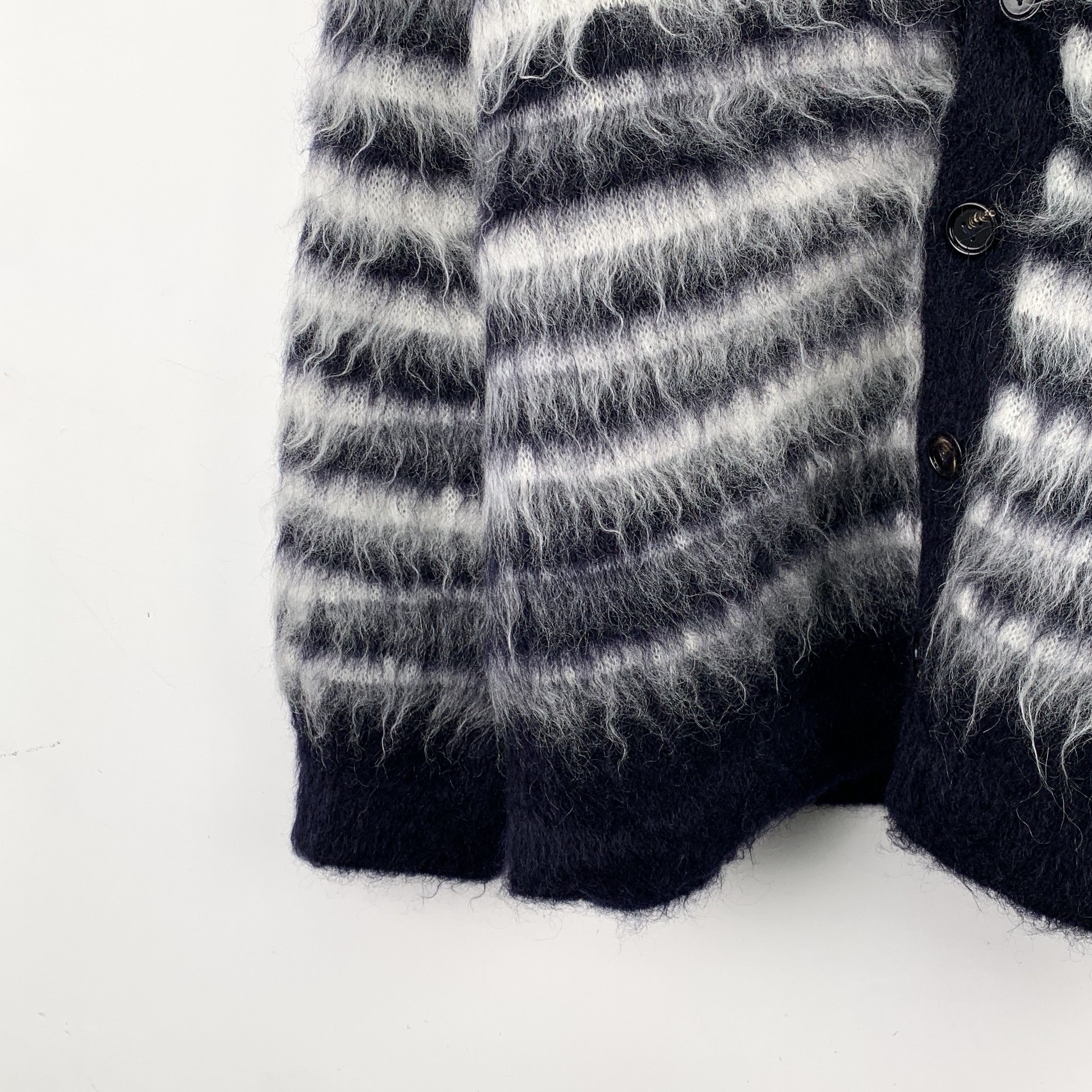 Bottega Veneta Bottega Veneta Stripe Wool Cardigan Colorblock (L) Size L / US 10 / IT 46 - 4 Thumbnail