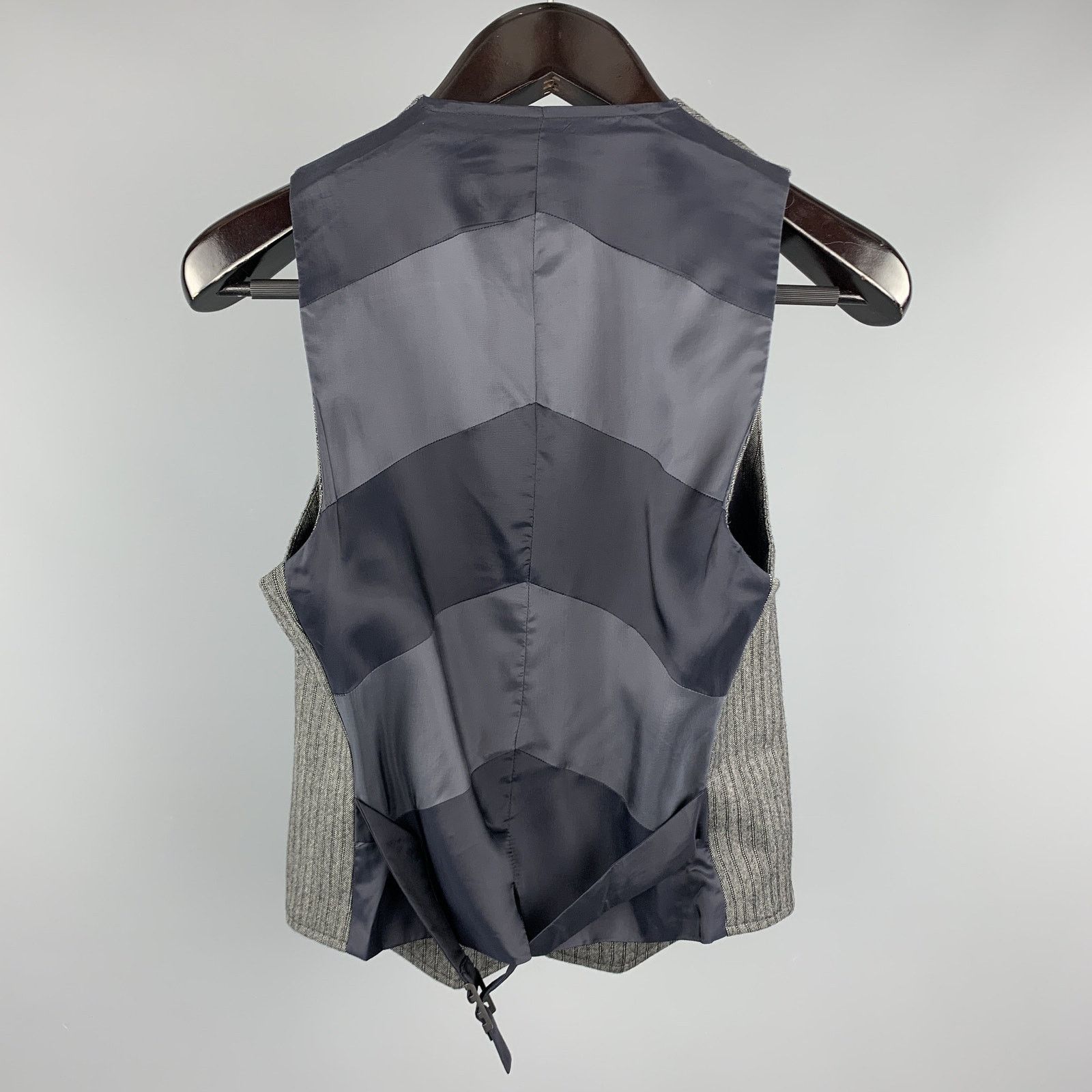 Marc by Marc Jacobs Size S Gray Stripe Wool Buttoned Vest (Indoor) Size 36R - 4 Thumbnail