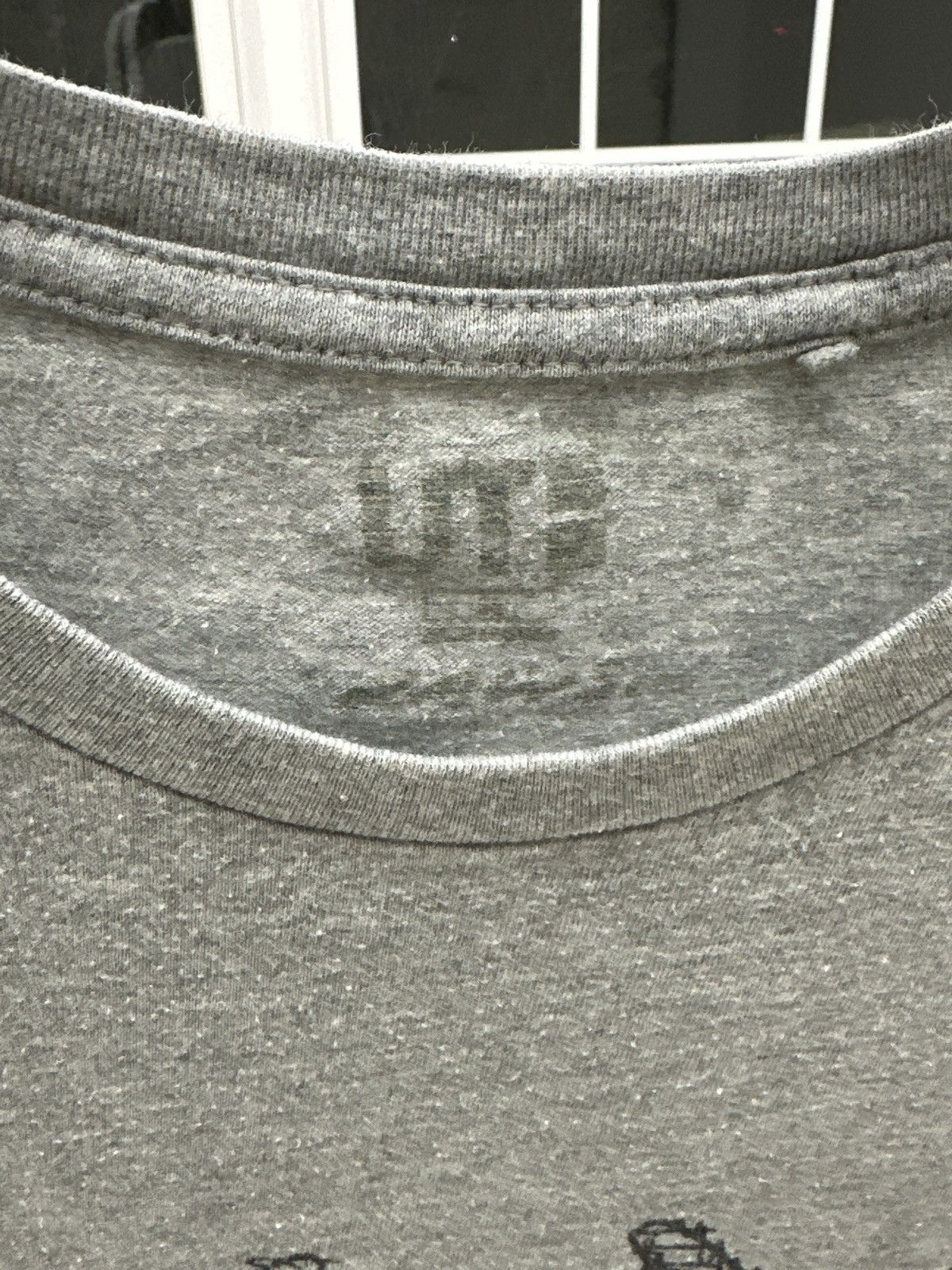 Kaws Grey X Kaws T-Shirt Size US S / EU 44-46 / 1 - 3 Thumbnail