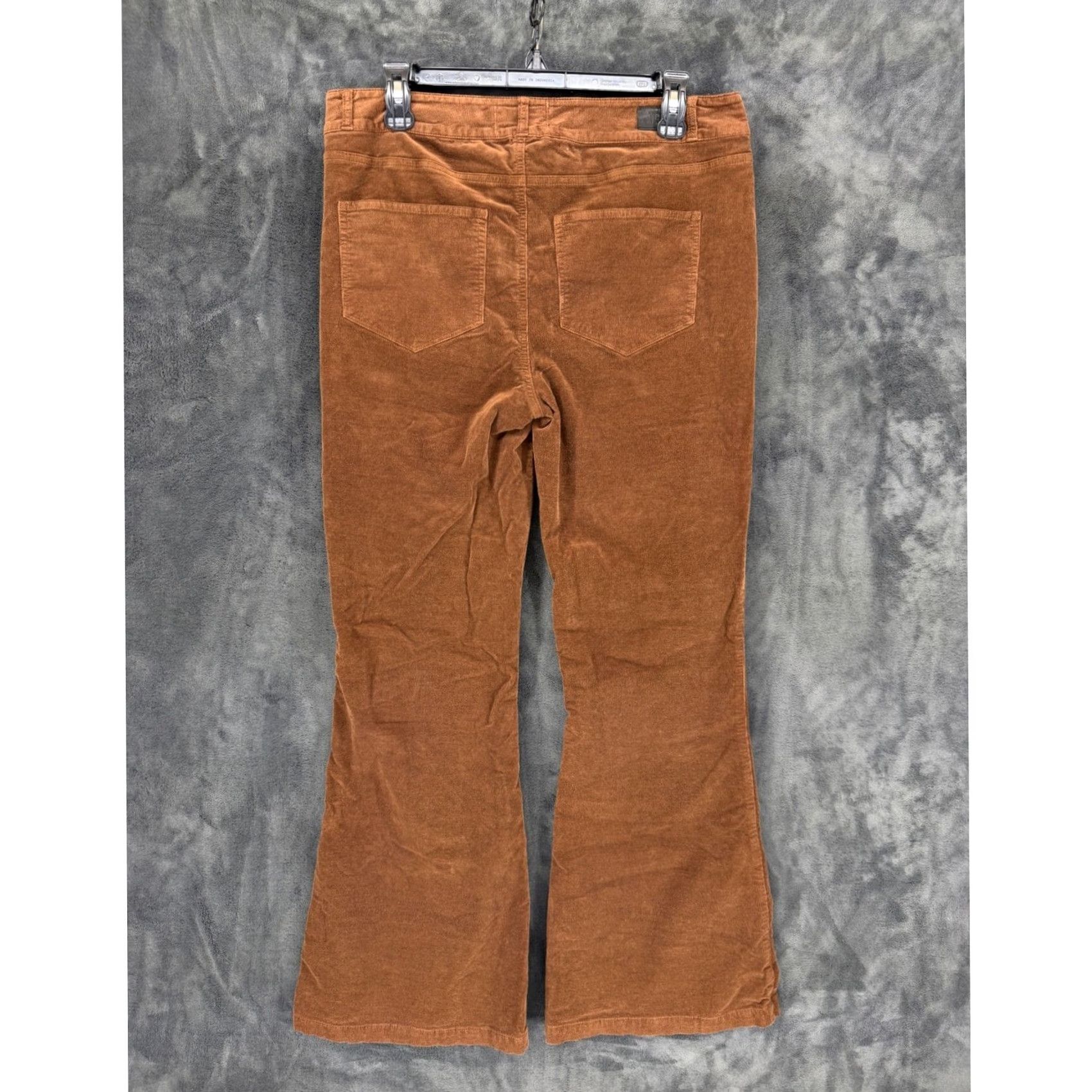 Paige Paige Dark Argan Brown Corduroy Flare Jeans High Rise Womens 31 Jeans Size 24" / US 00 / IT 34 - 7 Thumbnail