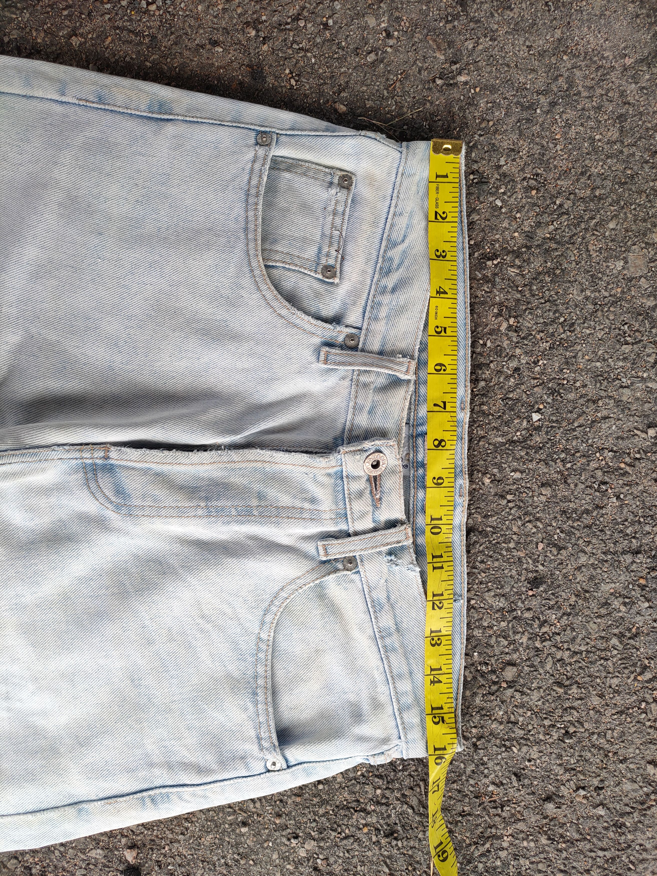 Guess VINTAGE GUESS BUTTON FLY FADED BLUE JEANS DENIM PANTS Size US 32 / EU 48 - 8 Thumbnail