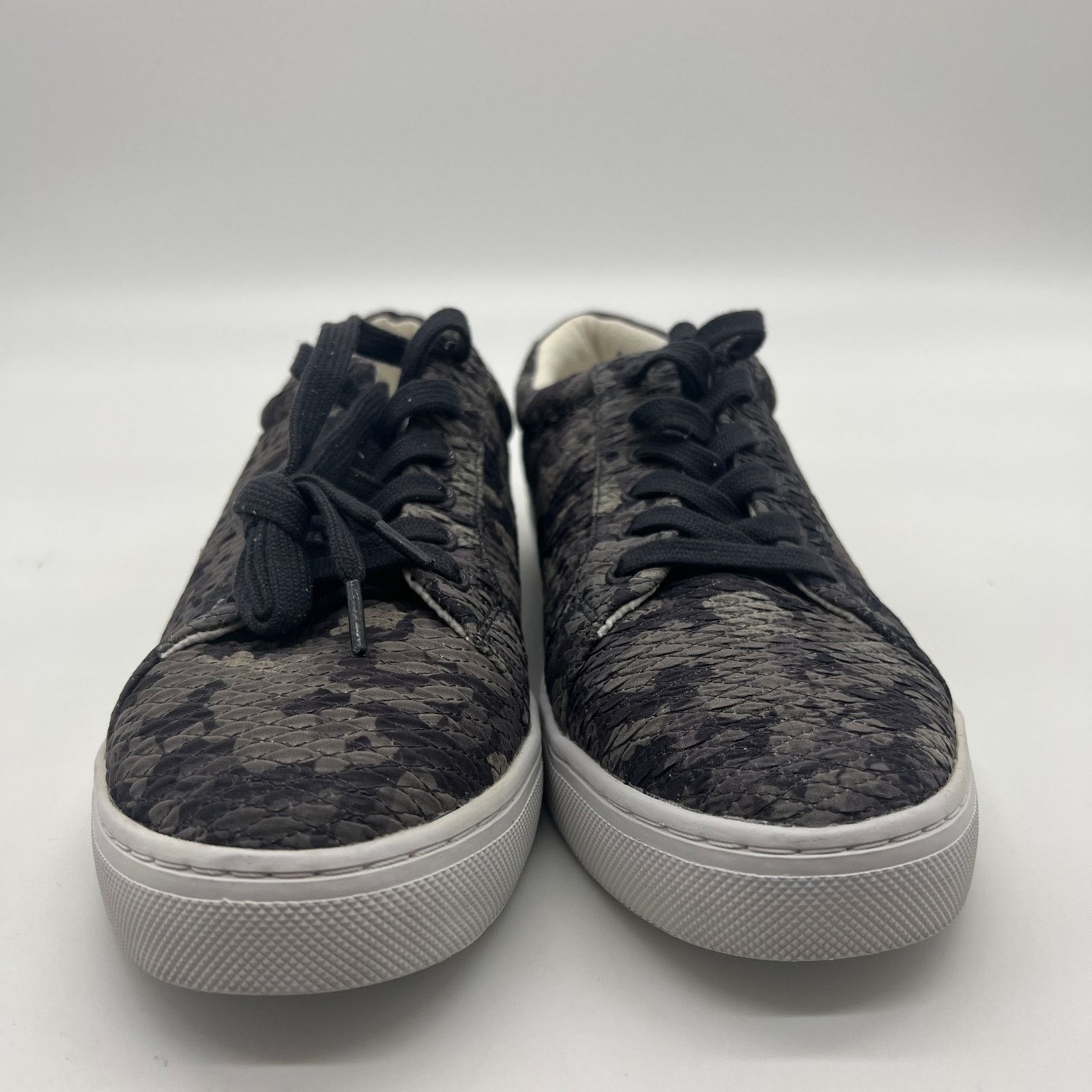 Other Isaac Mizrahi Live! SOHO Quilted Camo Sneakers Size 10 Size US 10 / IT 40 - 6 Thumbnail