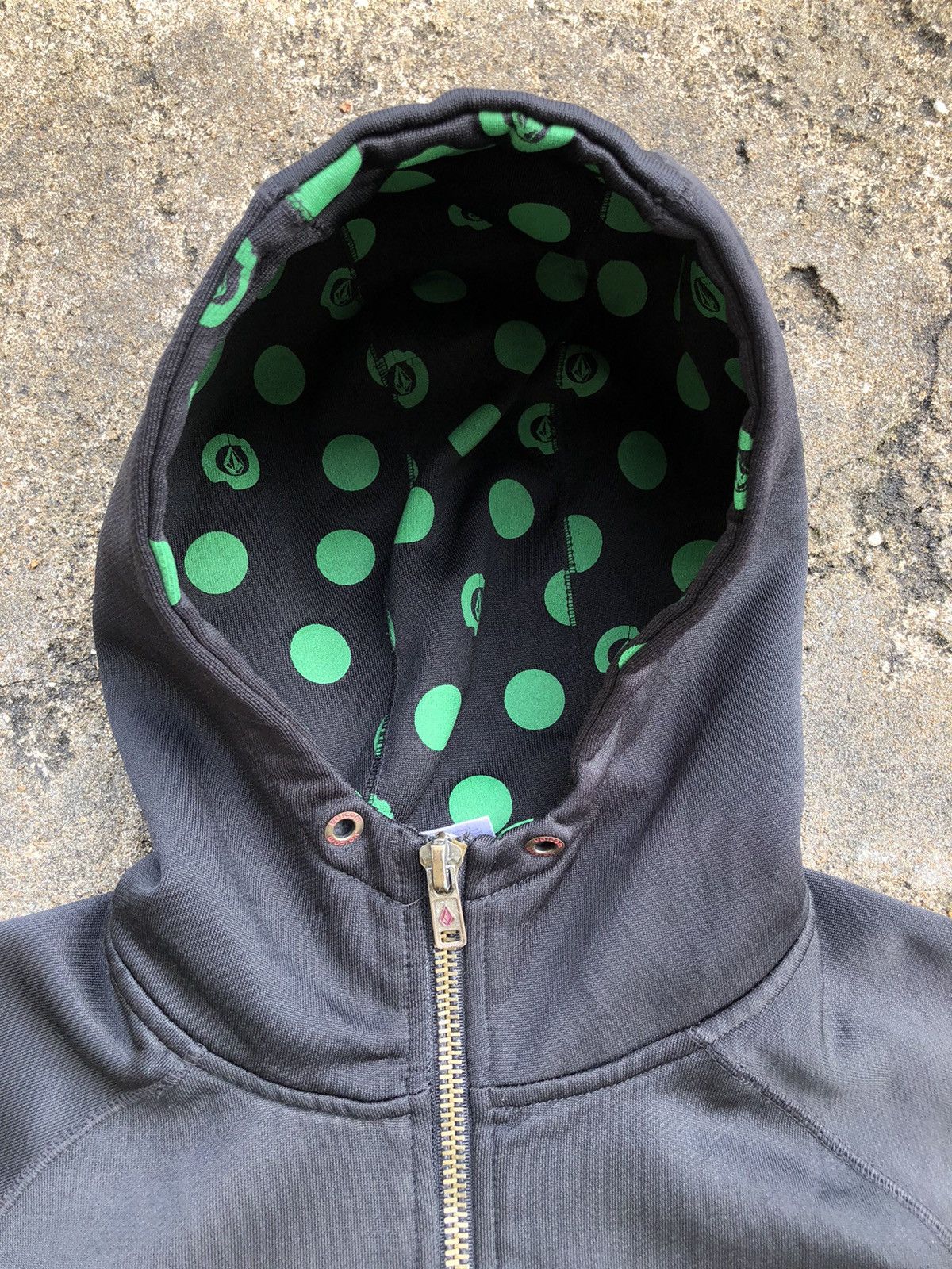 Volcom Vintage Volcom Hoodie Patchwork Logo V Line Science OSFA Size ONE SIZE - 15 Thumbnail