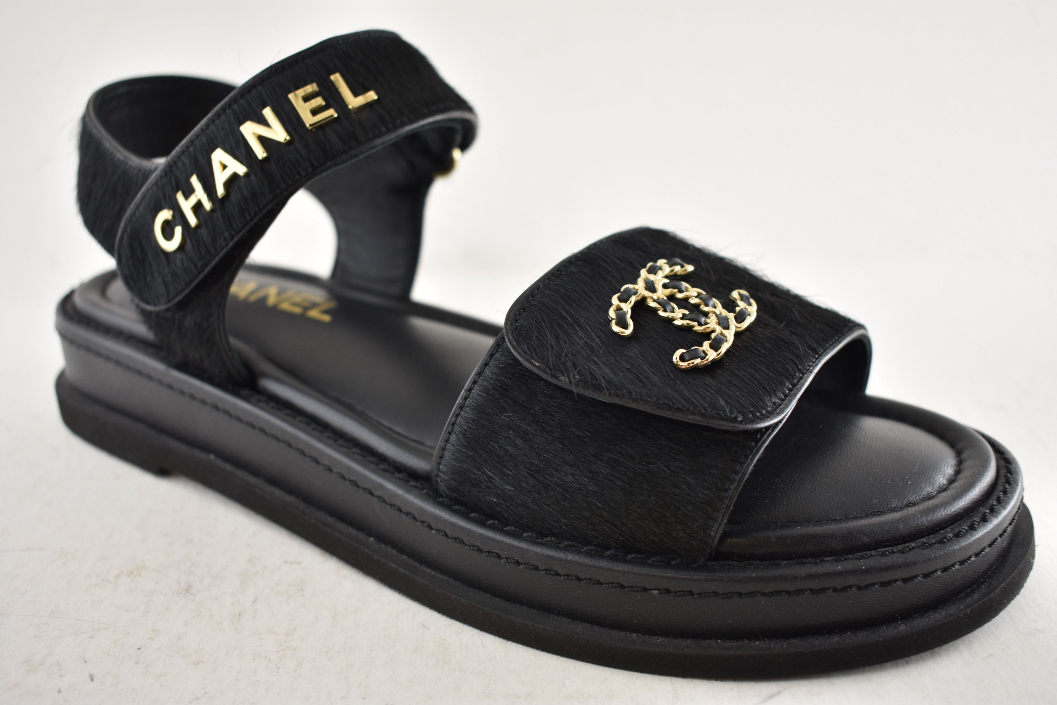 Chanel Chanel 24B CC Logo Mule Slide Strap Flat Teva Dad Sandal 36 Size US 6 / IT 36 - 6 Thumbnail
