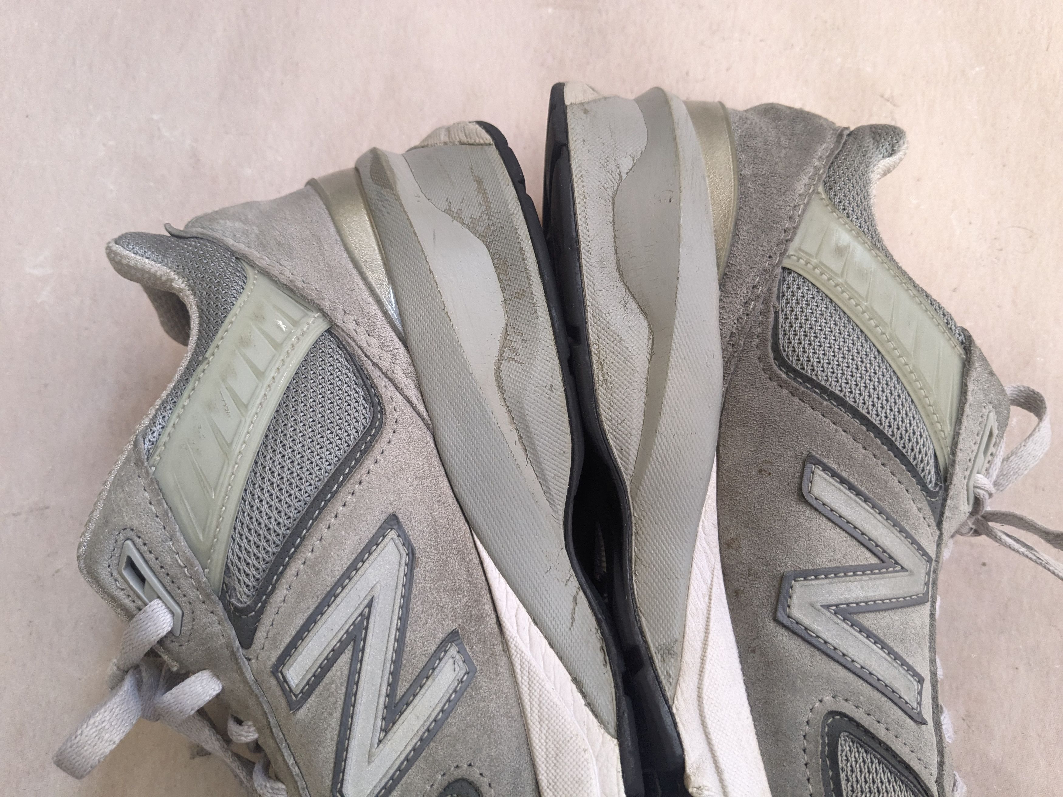 New Balance New Balance 990v5 Castle Rock M990GL5 11 Suede Size US 11 / EU 44 - 11 Thumbnail