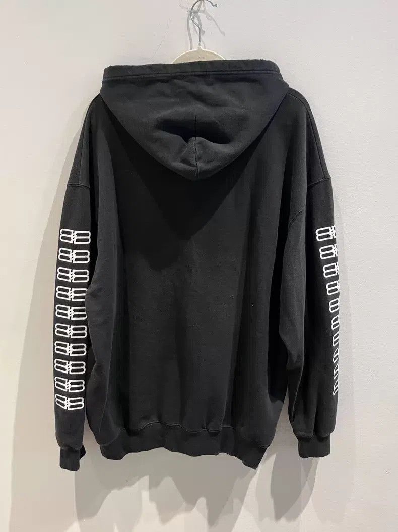 Balenciaga Balenciaga Double B Embroidered Hooded Sweatshirt Size US S / EU 44-46 / 1 - 7 Thumbnail