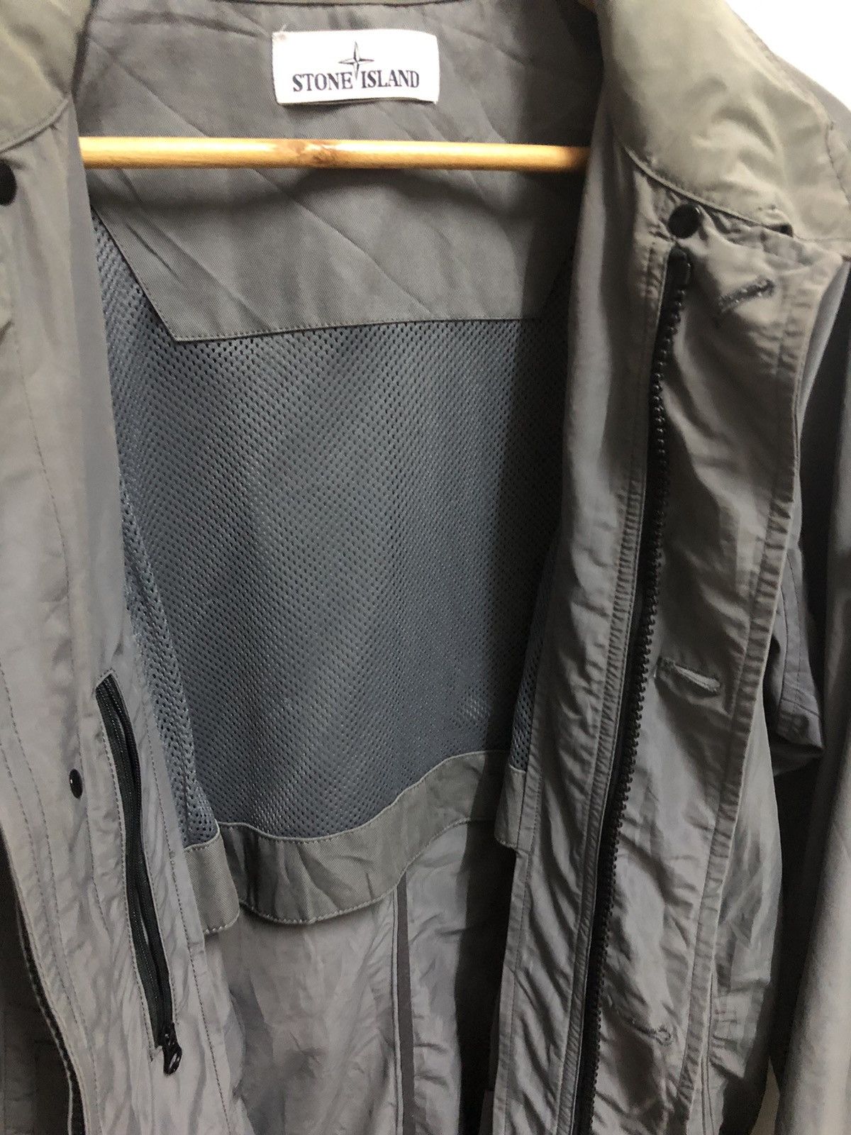 Stone Island mid-length micro reps trench coat Size US L / EU 52-54 / 3 - 8 Thumbnail