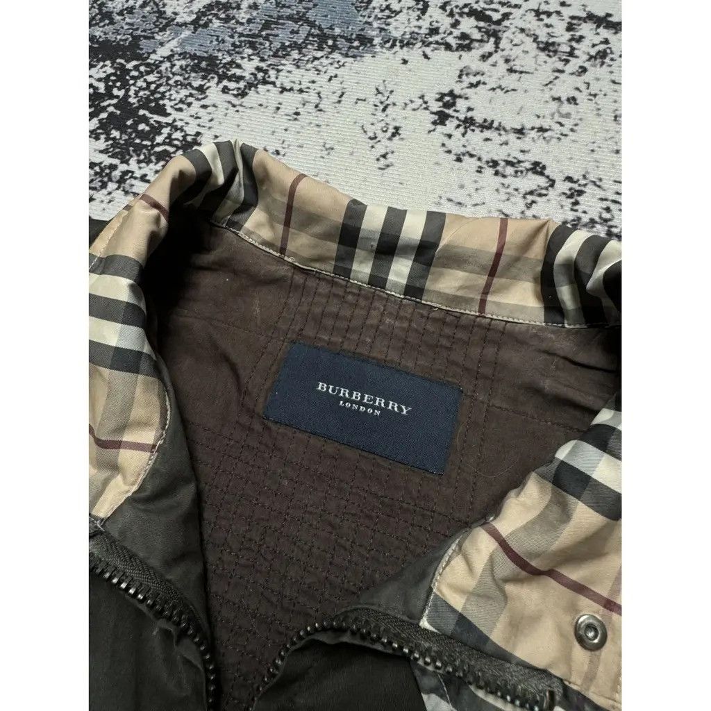 Burberry Burberry Jacket With Pattern Khaki Size L Size L / US 10 / IT 46 - 5 Thumbnail