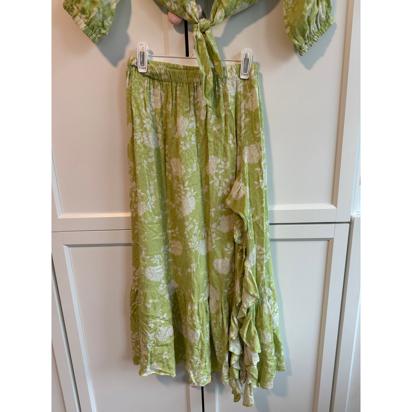 Other Etiquette Floral Off Shoulder Crop Top Maxi Set S - B018 Size S / US 4 / IT 40 - 6 Thumbnail