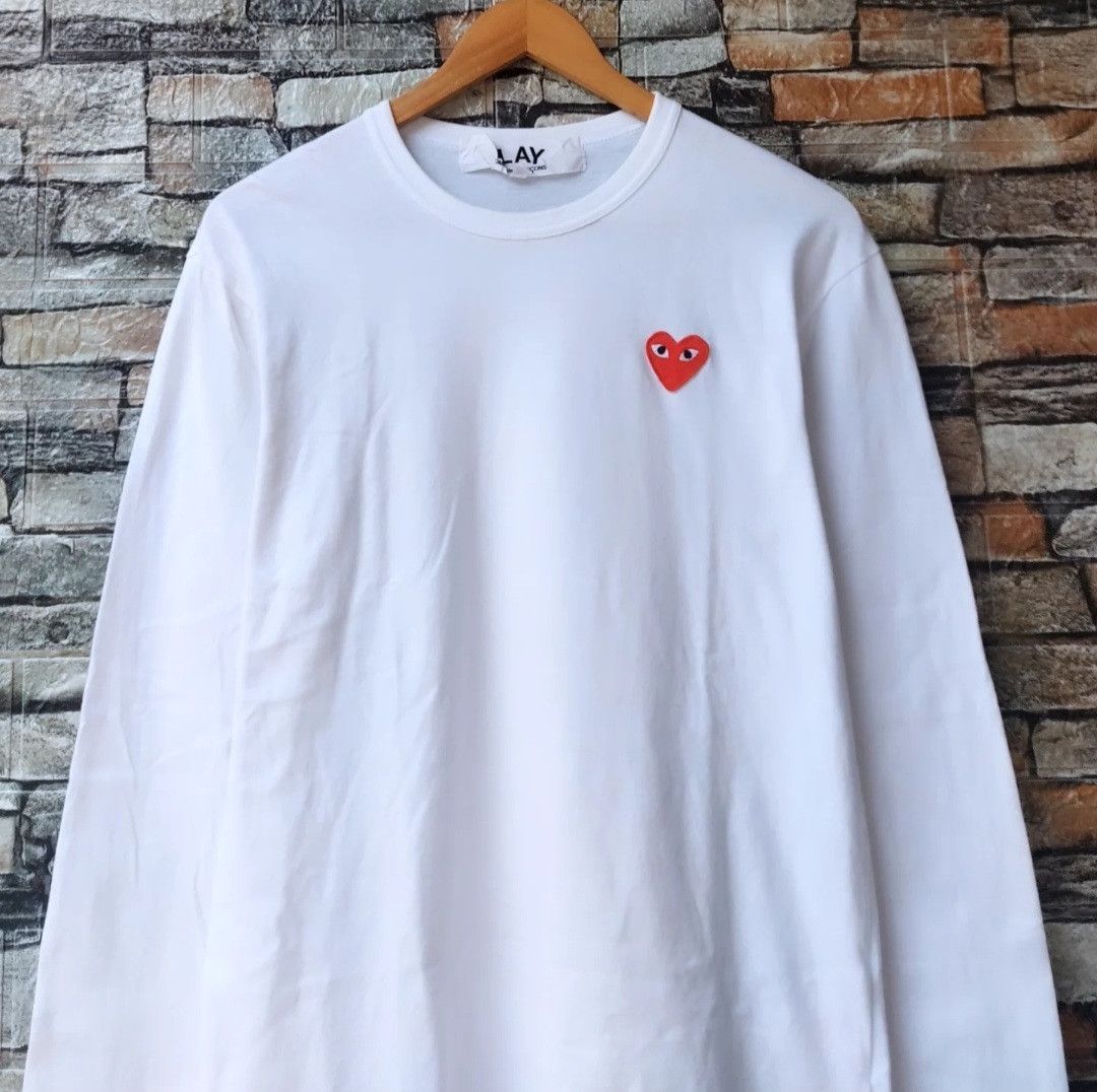Comme des Garcons PLAY PLAY Comme des Garcons Red Heart Long Sleeve Size US M / EU 48-50 / 2 - 2 Thumbnail