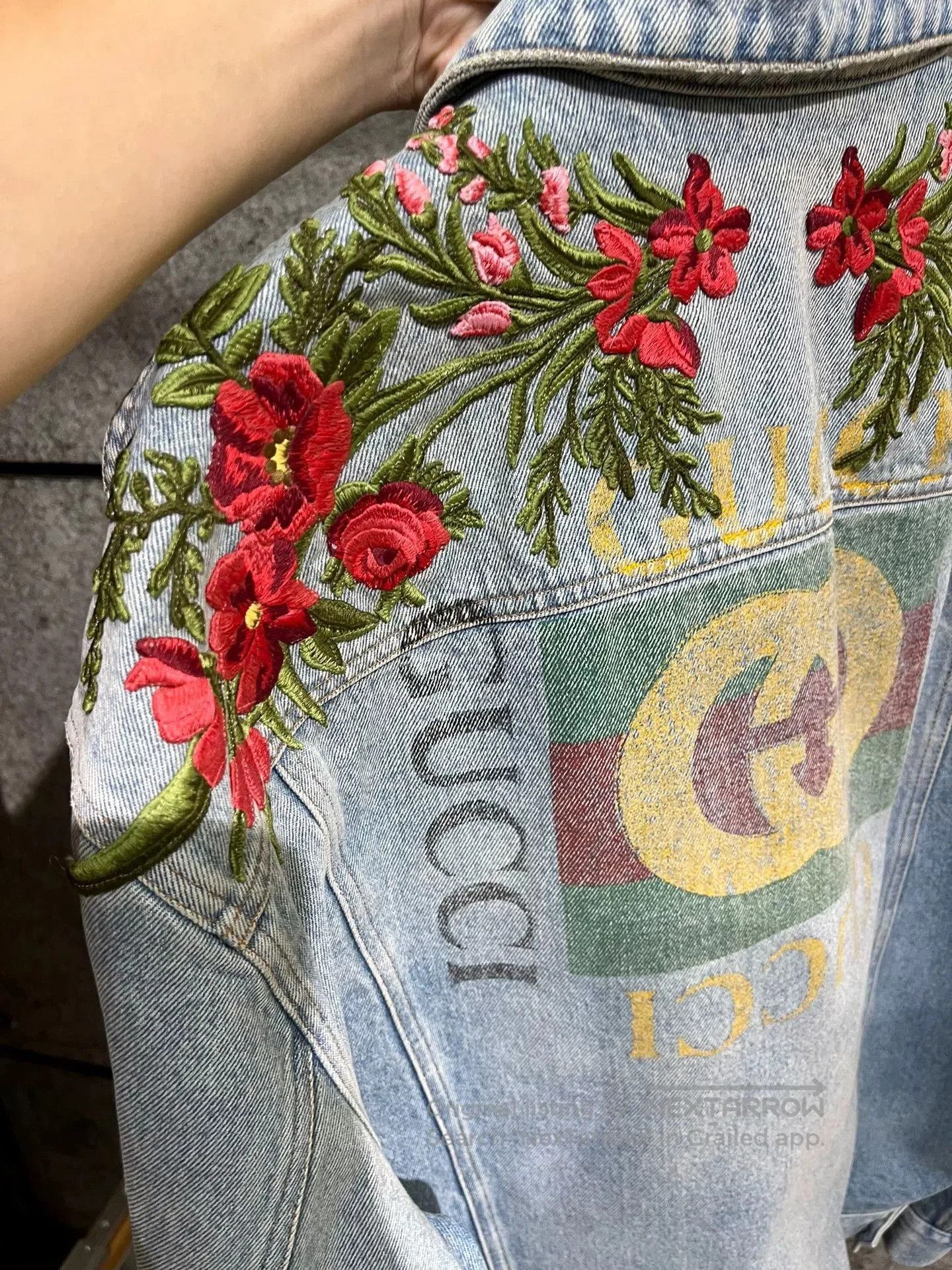 Gucci Gucci Distressed Denim Jacket Size 48. Size US M / EU 48-50 / 2 - 6 Thumbnail