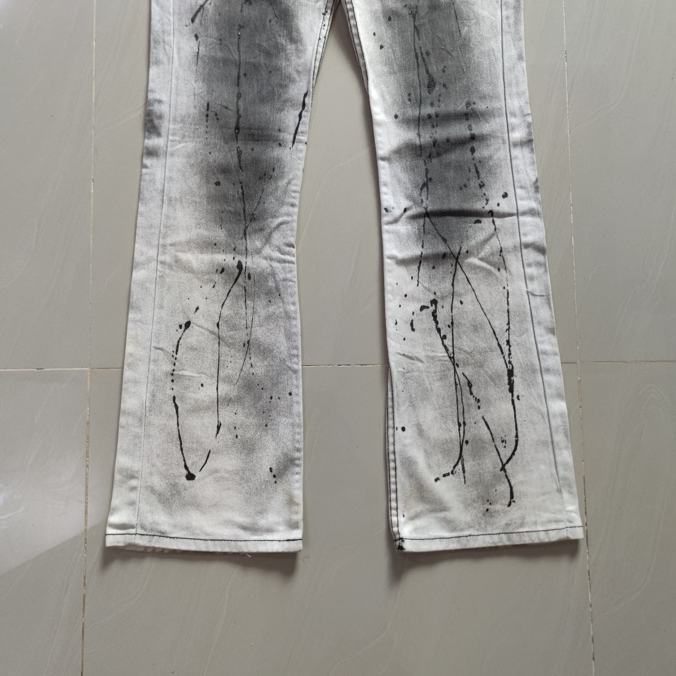 CAVARI A FLARE DENIM