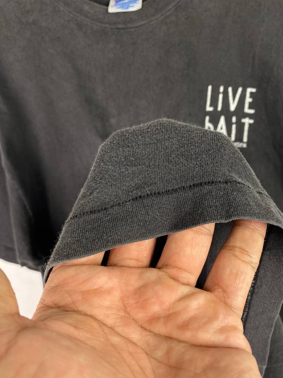 Vintage vintage 90s live bait new york tee sunfaded Size US XL / EU 56 / 4 - 5 Thumbnail