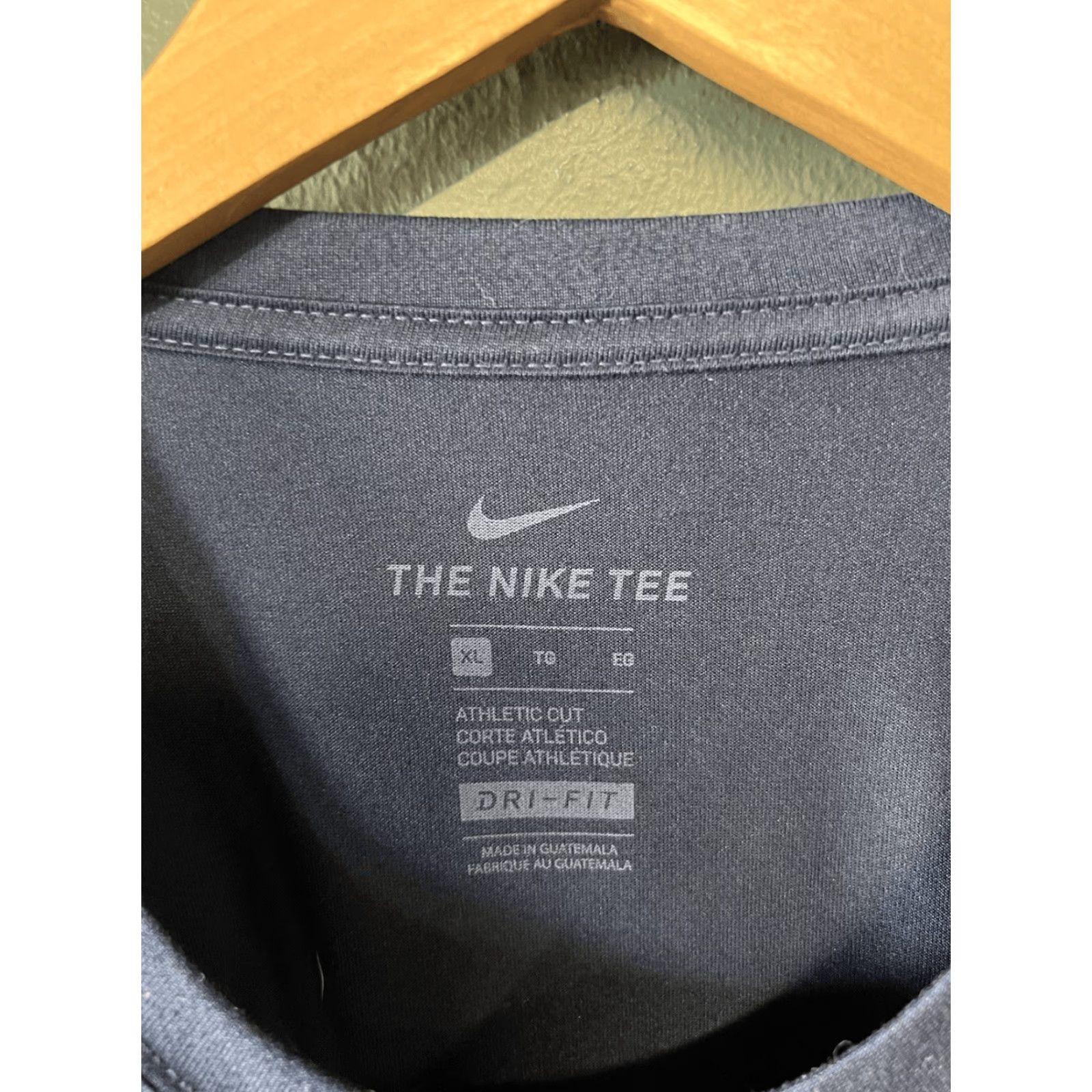 Nike Nike Mens Blue Short Sleeve T-Shirt XL Athletic Pullover Shirt Size US XL / EU 56 / 4 - 3 Thumbnail