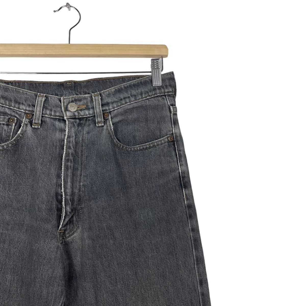 Levi's × Levi's Vintage Clothing Vintage Levis Black Distressed Denim Zipper Fly Size US 30 / EU 46 - 5 Thumbnail