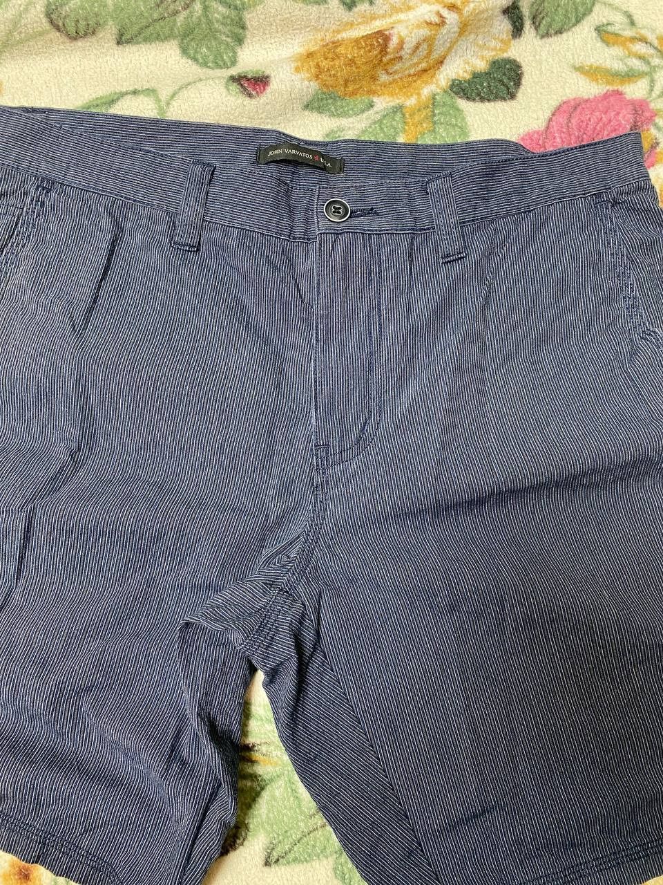John Varvatos John Varvatos Shorts Pinstripe Linen Flat Front Designer Size US 36 / EU 52 - 4 Thumbnail