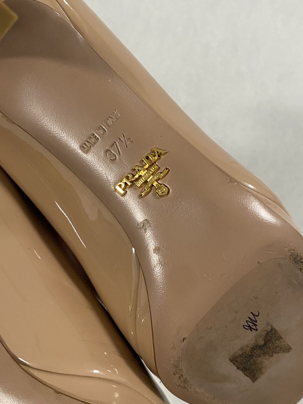 Prada Prada Beige Patent Leather Heels Size: 37.5 Size US 7.5 / IT 37.5 - 10 Thumbnail