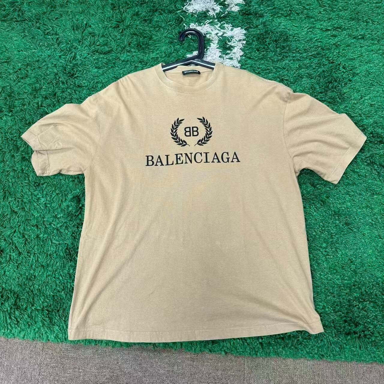 Balenciaga Balenciaga Khaki Short Sleeve Shirt Size US L / EU 52-54 / 3 - 1 Thumbnail