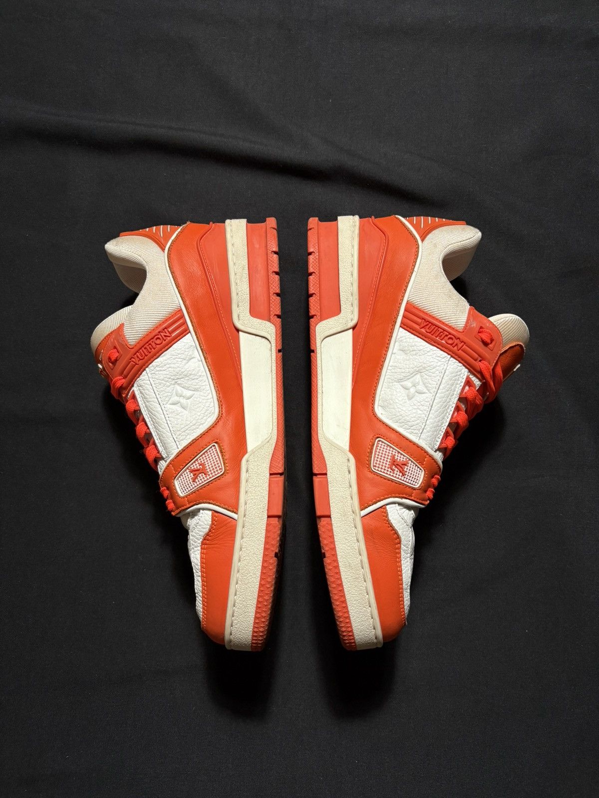 Louis Vuitton Louis Vuitton White Orange Monogram Trainers - Size 8LV Size US 9.5 / EU 42-43 - 3 Thumbnail