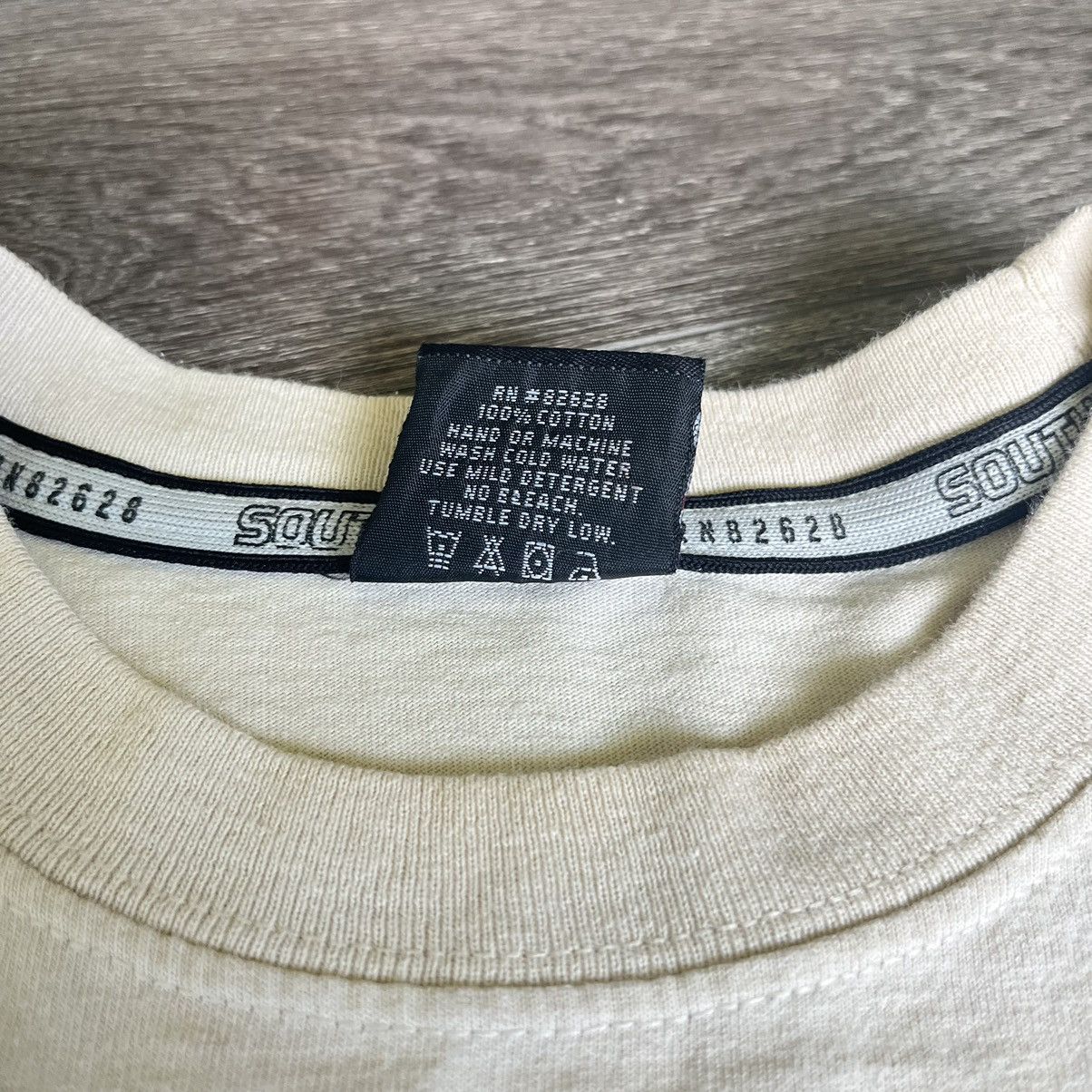 Southpole Vintage South Pole Affliction Style Zipper Logo Graphic Tee Size US L / EU 52-54 / 3 - 5 Thumbnail