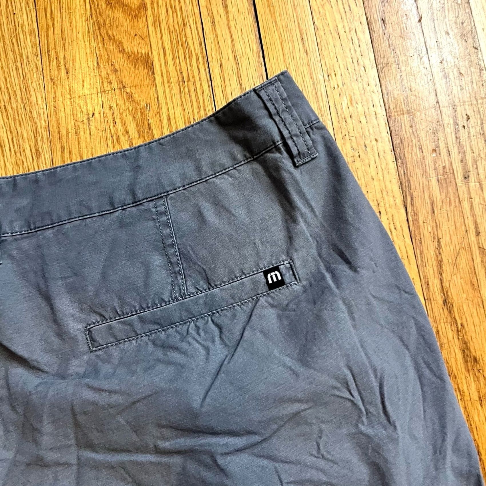 TravisMathew Travis Mathew Shorts Mens 38 Gray Performance Golf Chino Regular Mens Gray 38 Size US 38 / EU 54 - 4 Thumbnail