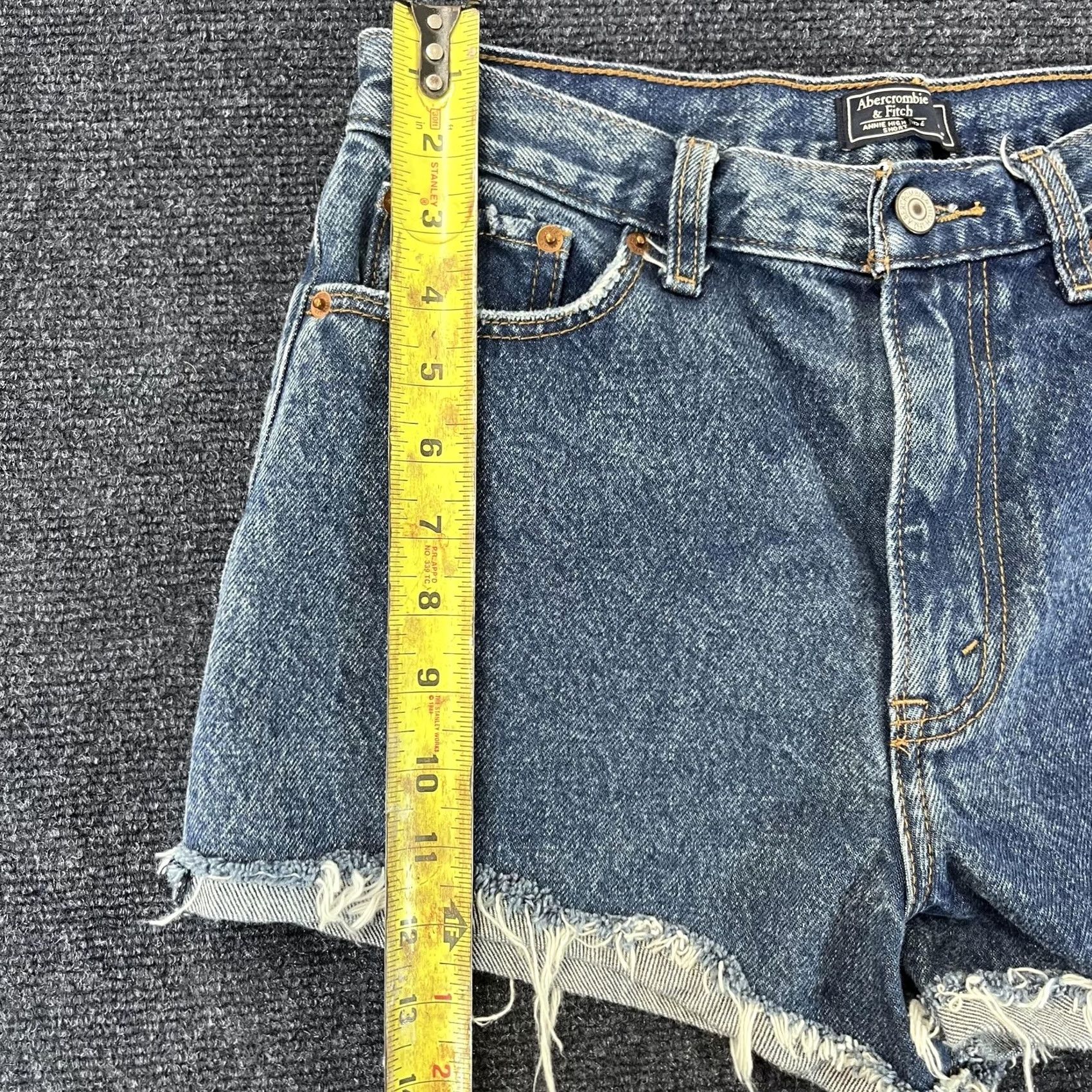 Abercrombie & Fitch Abercrombie & Fitch Shorts Womens 4 Blue Annie High Rise Distressed Denim Jean Shorts Jeans Distressed Charcoal? Size 27" / US 4 / IT 40 - 5 Thumbnail