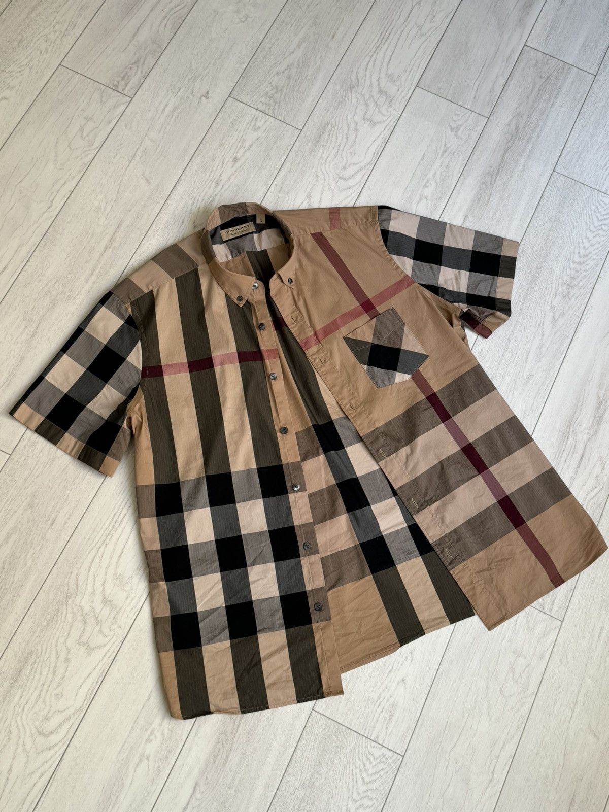 Burberry nova check short sleeve shirt Ricardo Tisci
