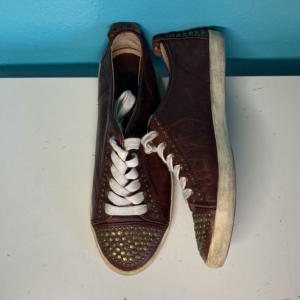 Frye Frye Kira Studded Low Sneaker Brown Leather 7 Size US 7 / IT 37 - 14 Thumbnail