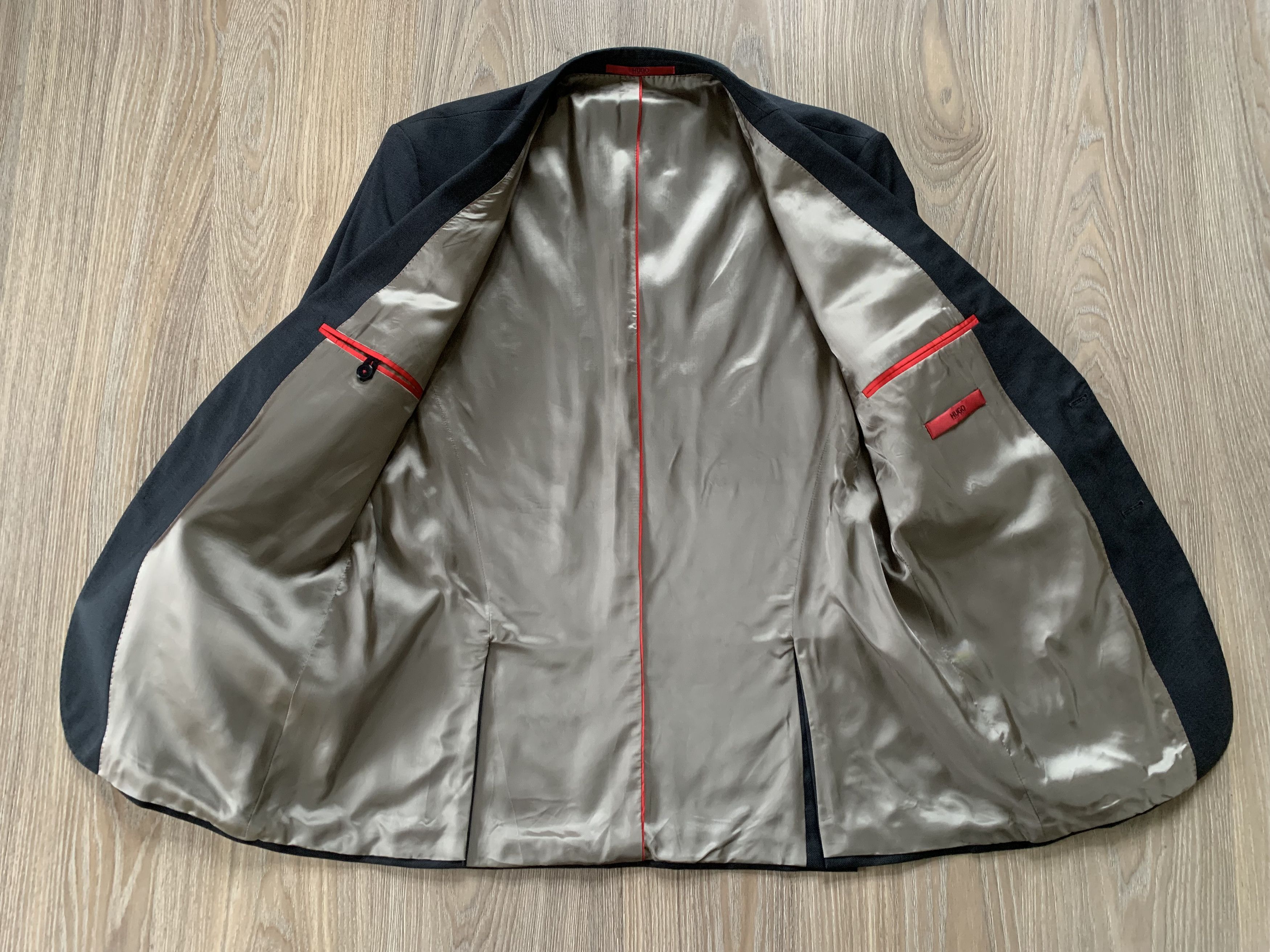 Hugo Boss Hugo Boss Classic Blazer. Size 42R - 4 Thumbnail